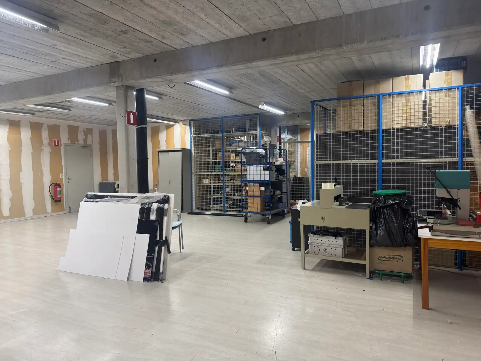 Kantoren Met Optie Magazijn te Huur in Aartselaar foto 7