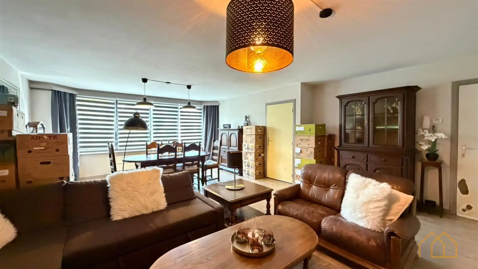 Appartement met 2slk, grote living, en eigen garage  foto 3