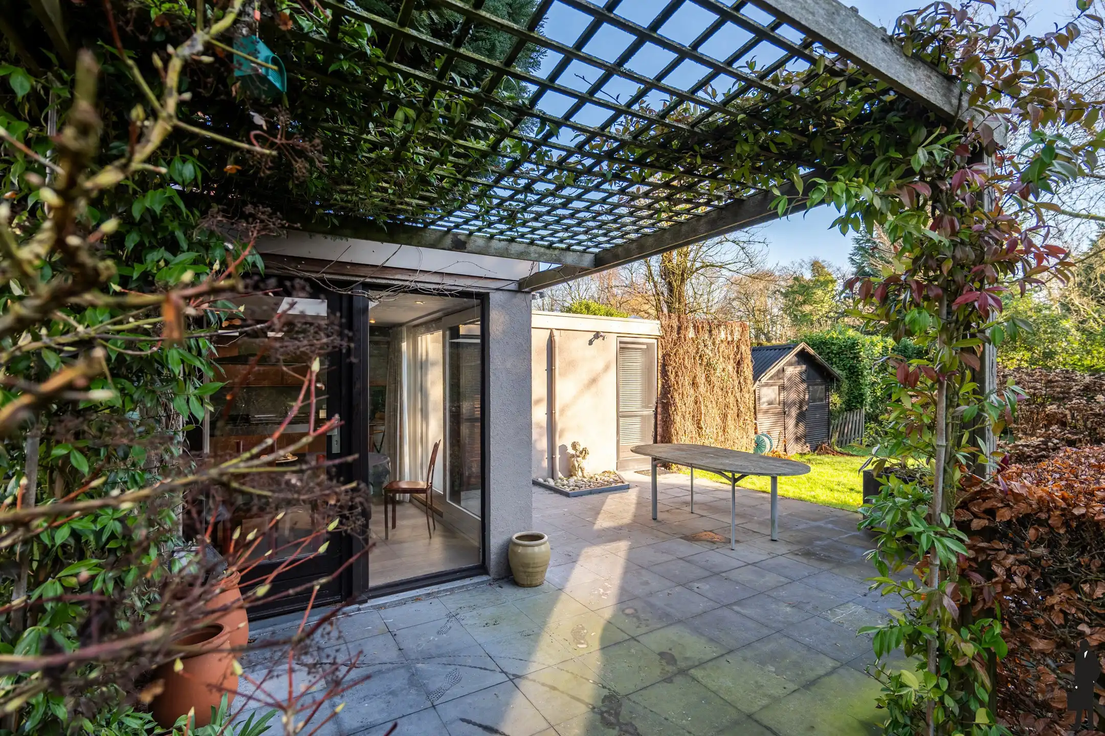 Charmante en zonovergoten woning in doodlopende straat foto 13