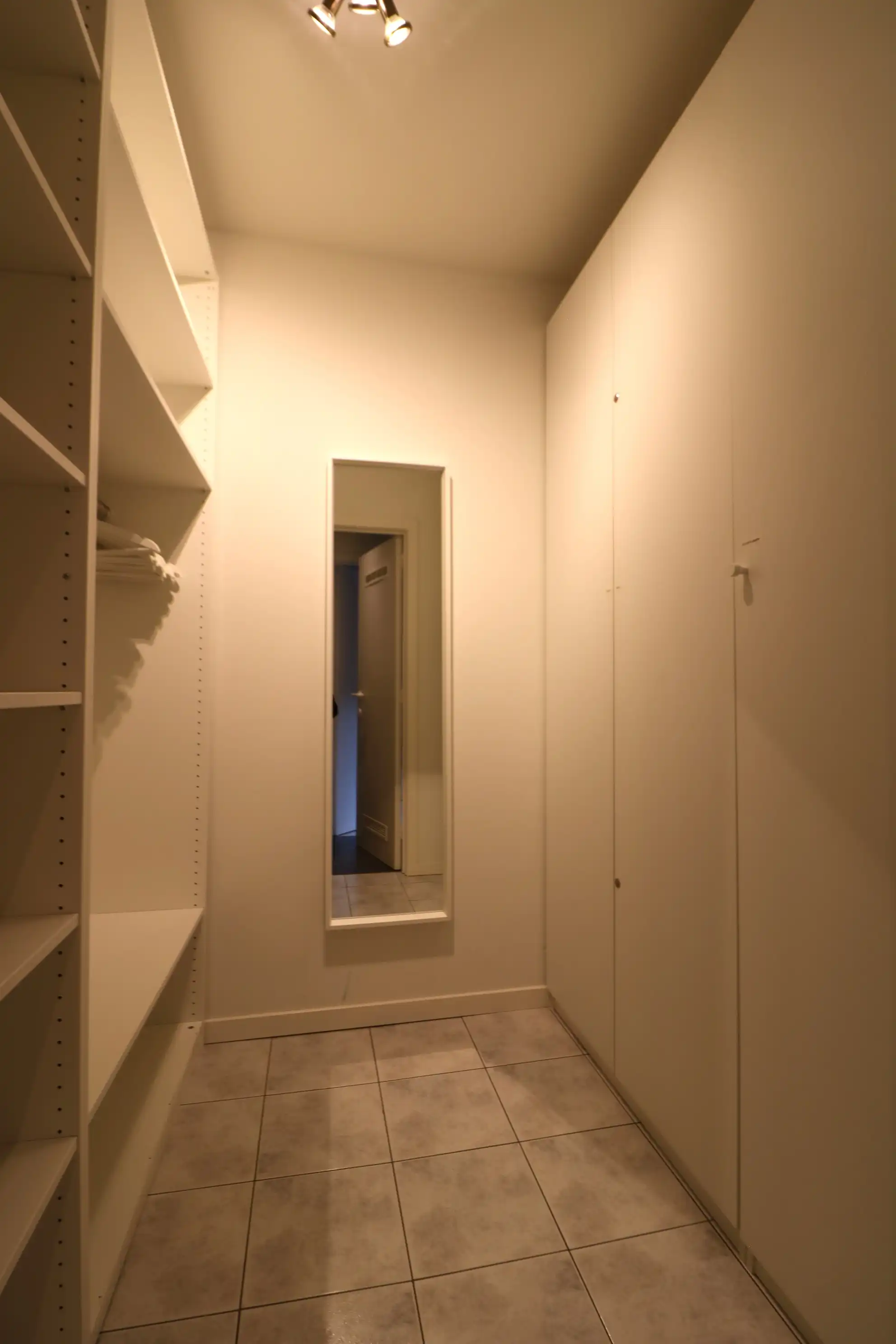 Recent en ruim appartement (94m²) met 3 slaapkamers en fenomenaal zeezicht. foto 11