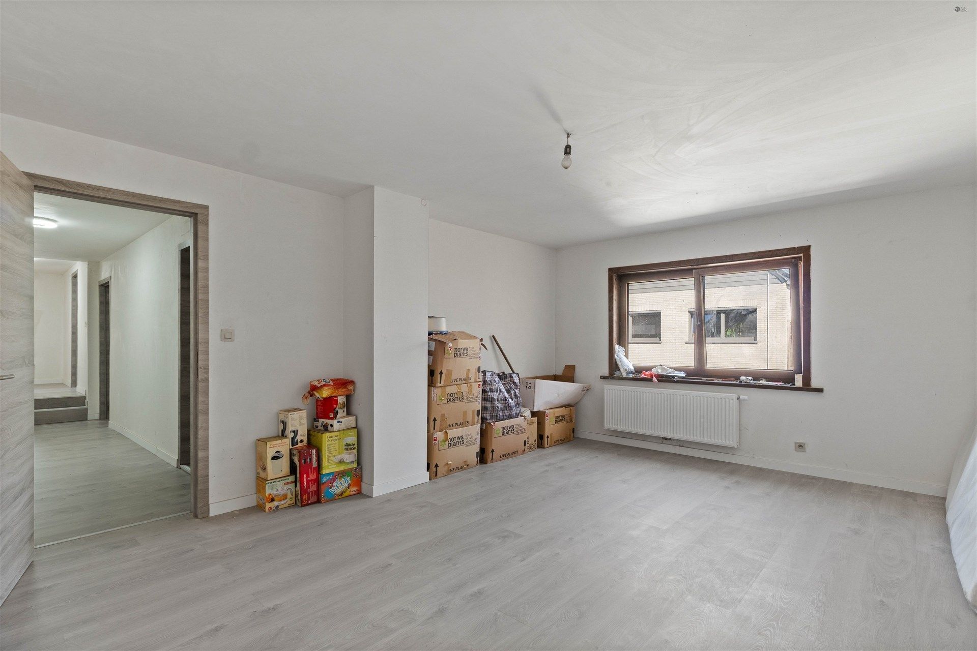 Ruime halfopen bebouwing met groot magazijn (225m²) foto 16