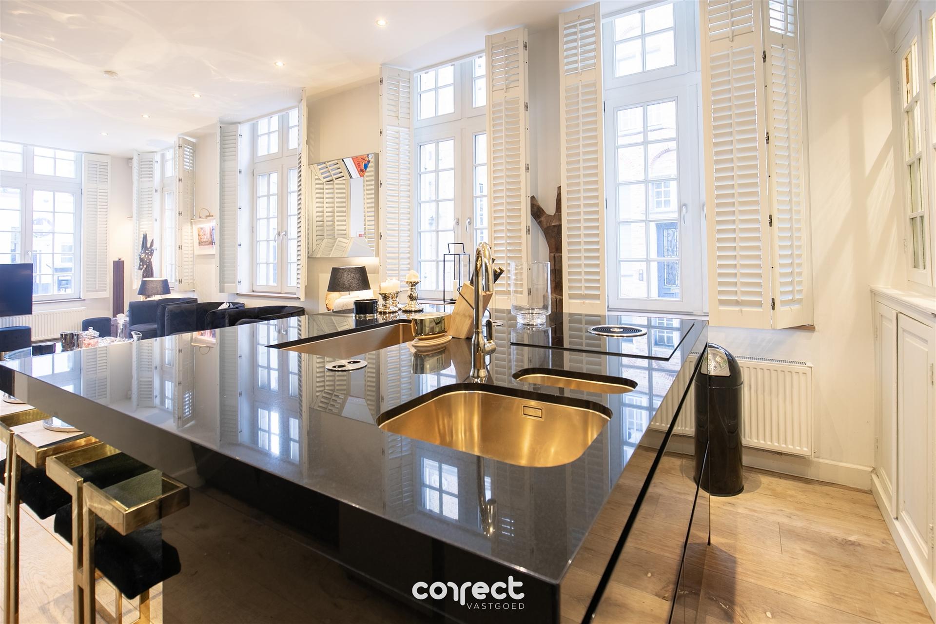 Exclusief wonen in het historische hart van Brugge foto 4