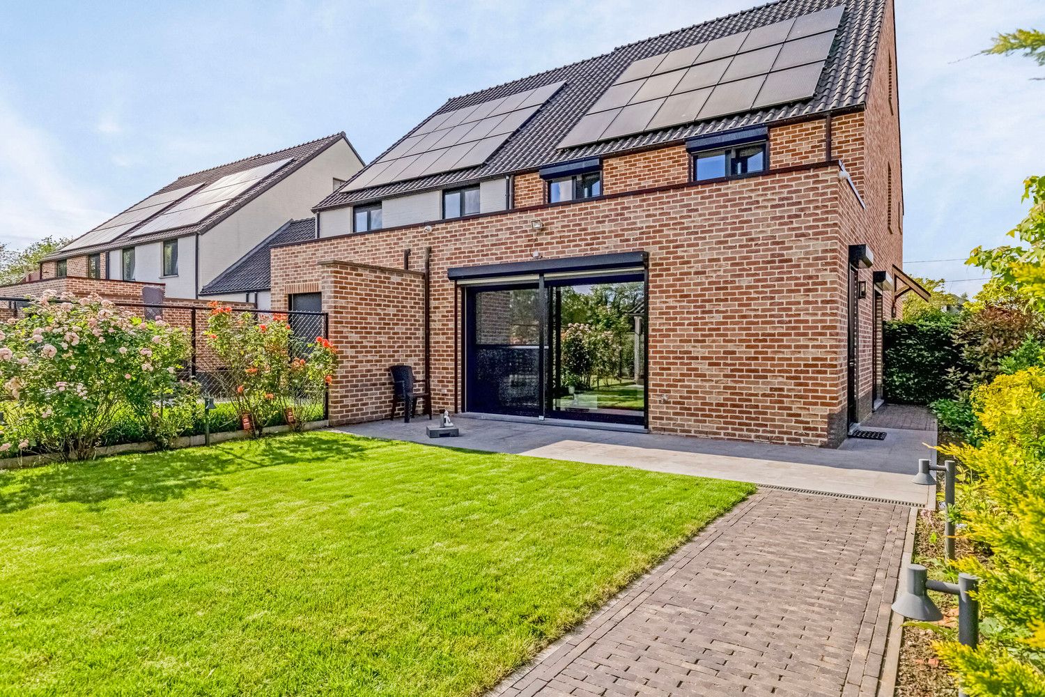 LUXUEUZE WONING MET HIGH-END AFWERKING- 3 SLPKS -  E-PEIL 39! foto 3