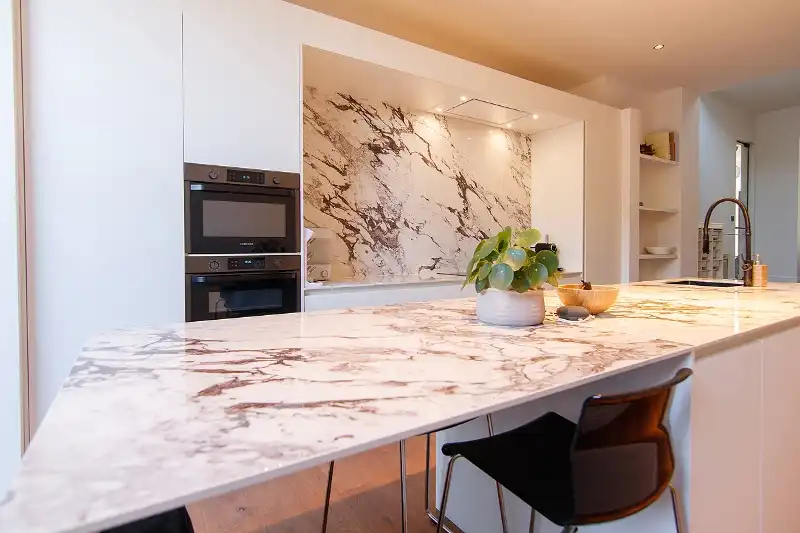 Gezellige, knappe, energetische en totaal gerenoveerde stadswoning op een TOP locatie! foto 6