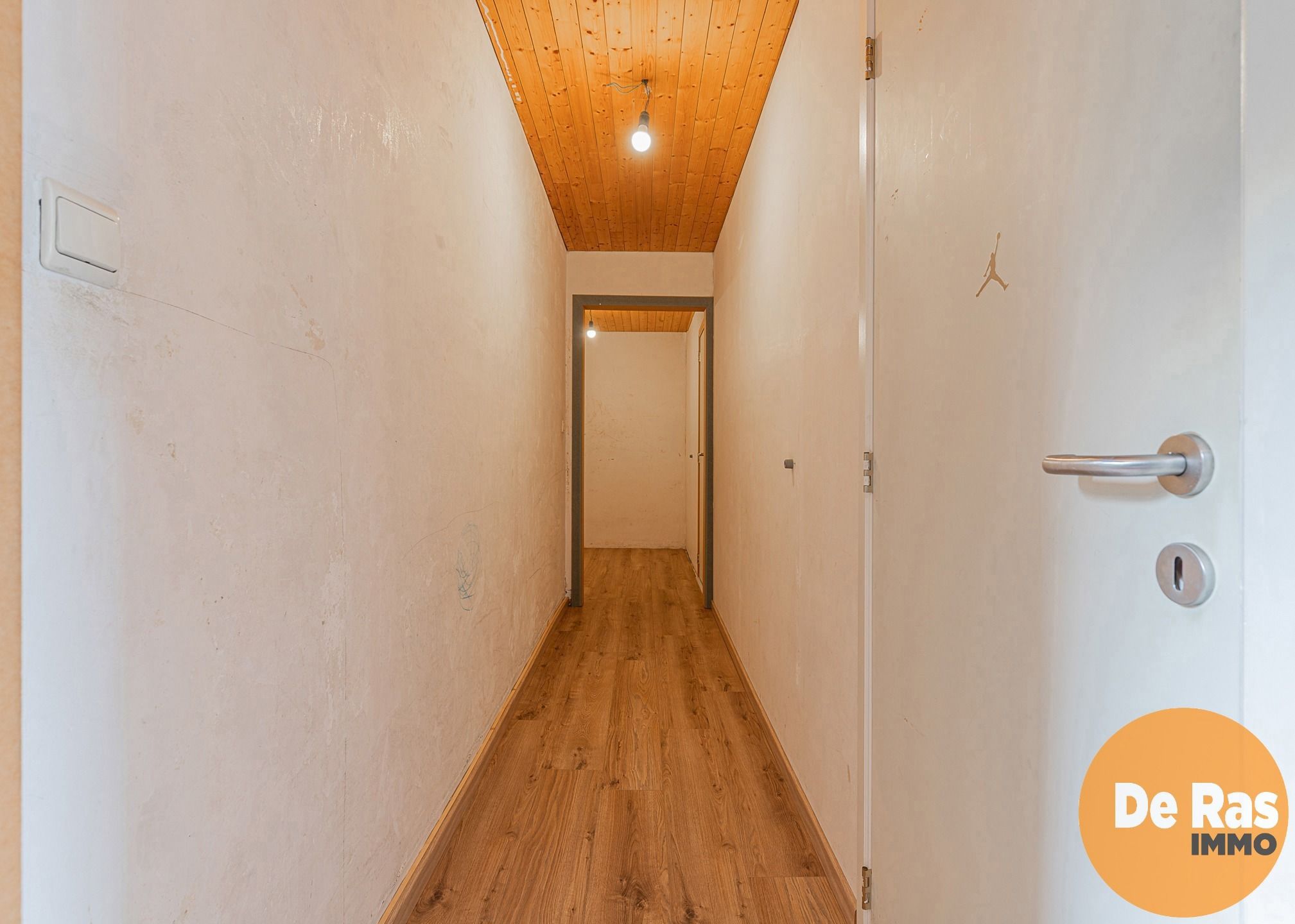 ZOTTEGEM - Instapklare, gerenoveerde woning in Zottegem! foto 14