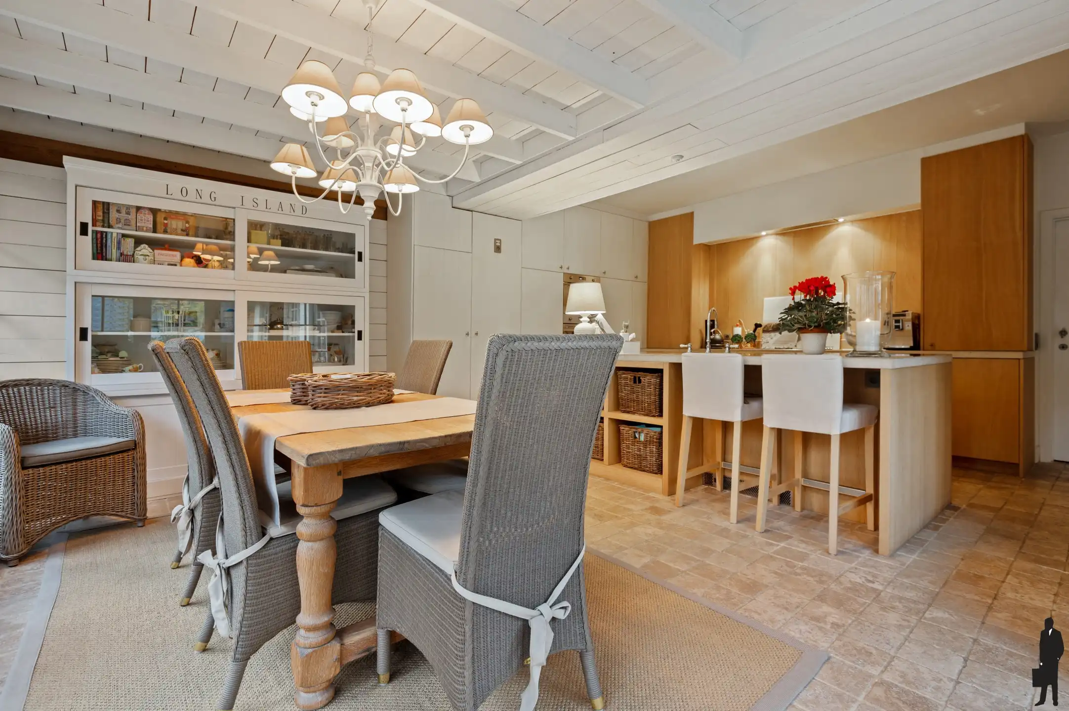 Prachtige villa met uitzicht op de weilanden van het kasteel foto 6