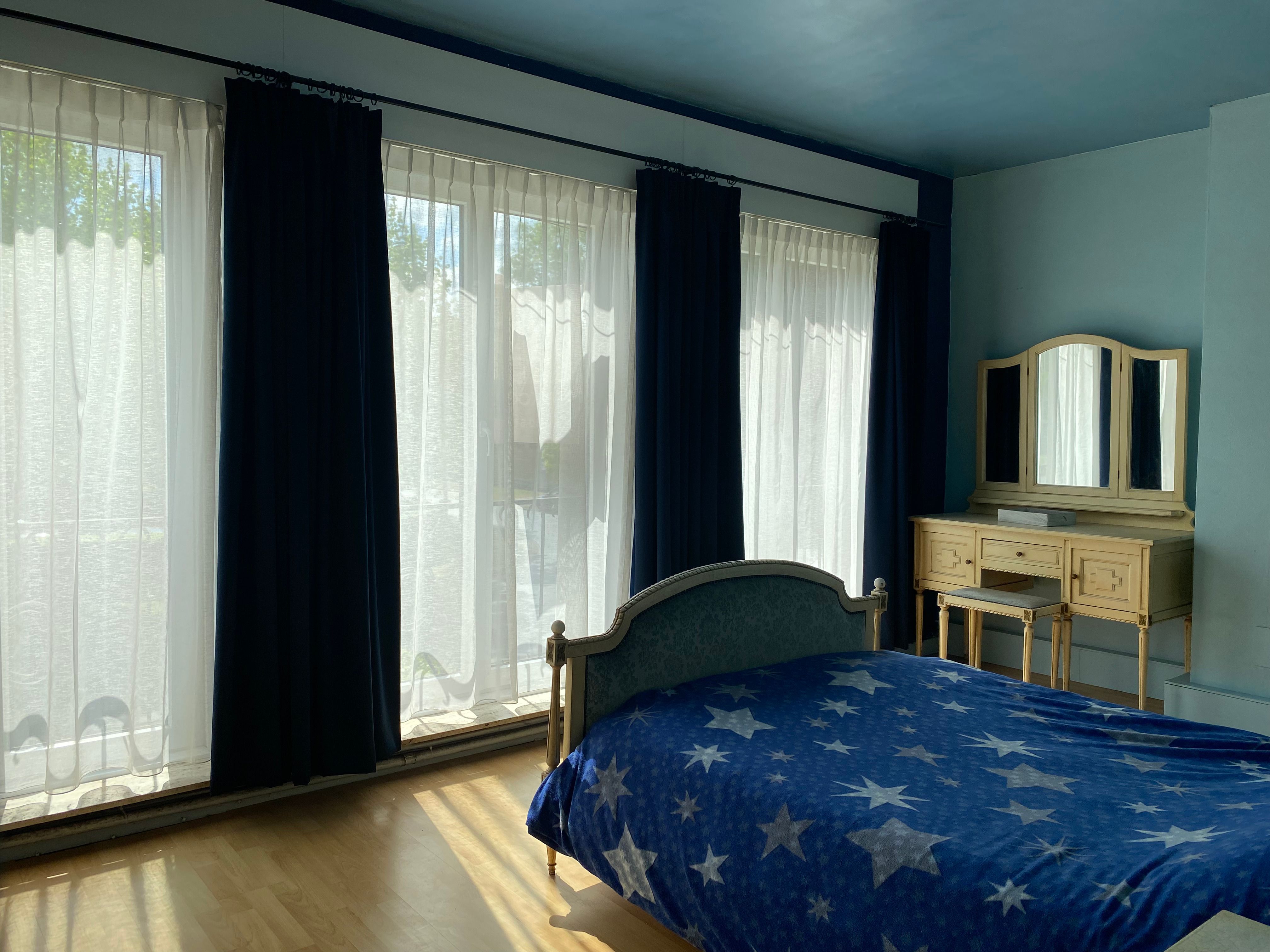 Charmante rijwoning te koop met tuin en veel potentieel foto 7