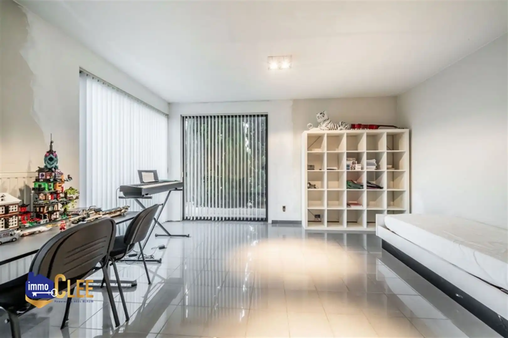 Uniek combinatiepand met conciergewoning en bedrijfshal in KMO-zone Sint-Truiden foto 11