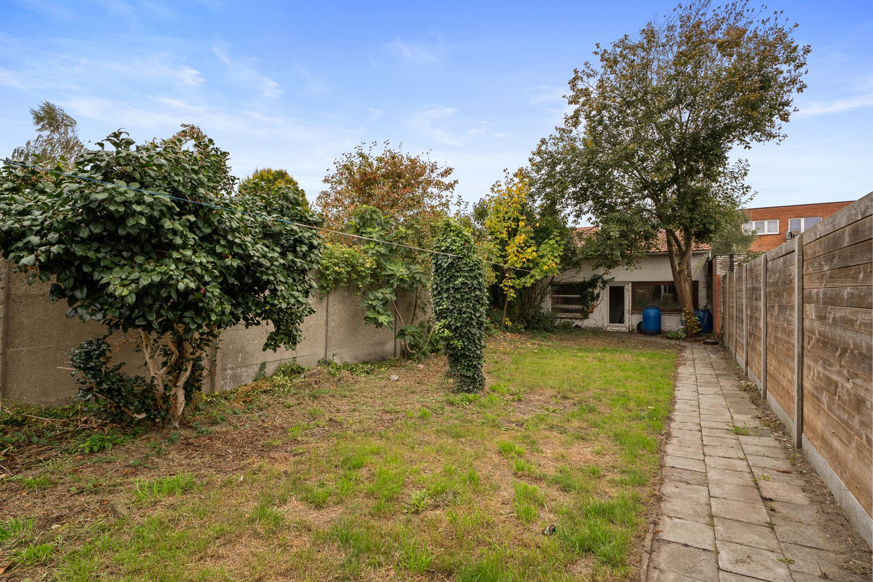 Te renoveren woning met potentieel in centrum Wetteren! foto 15