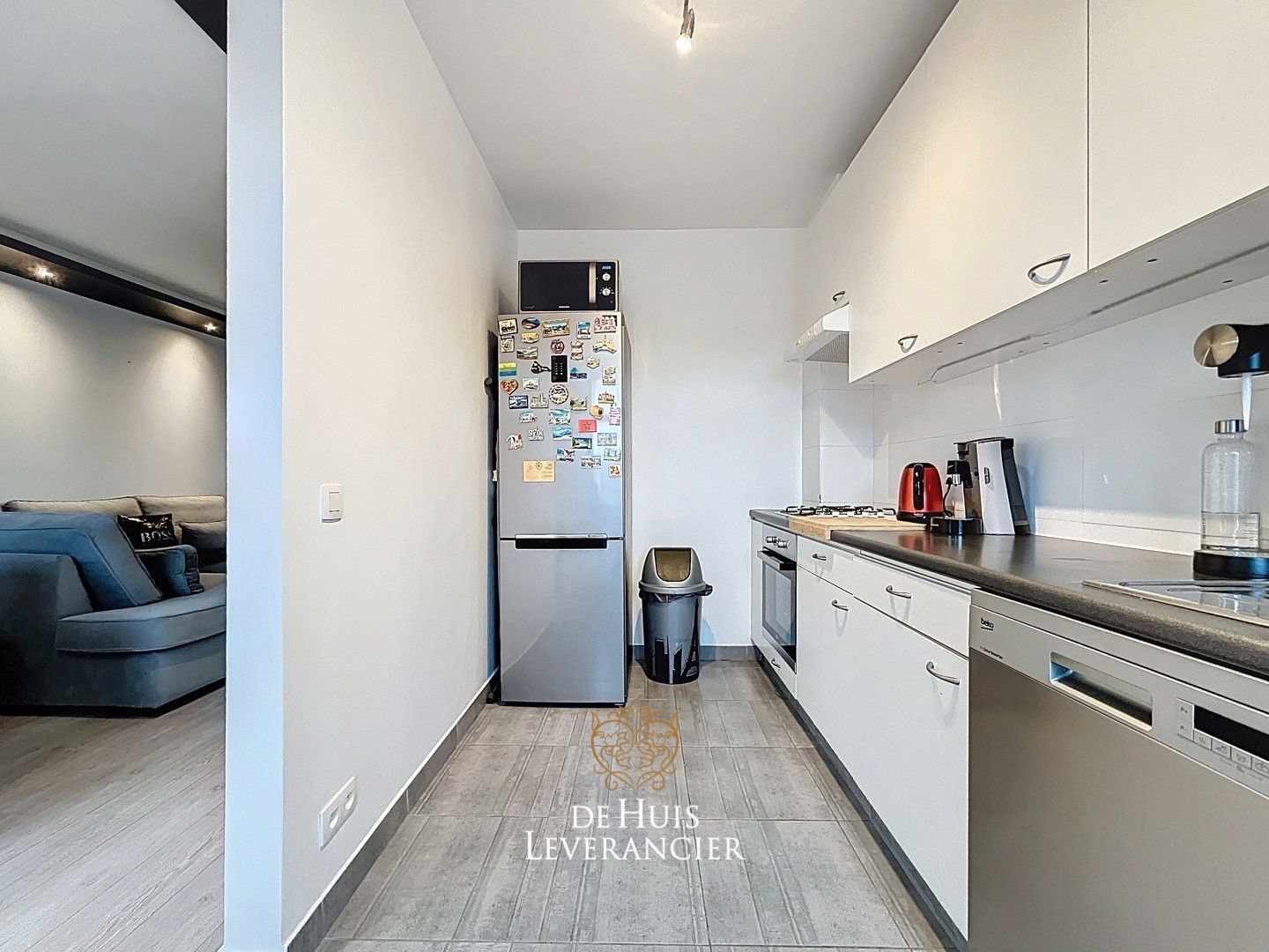 Trendy hi-tech appartement in hartje Edegem te koop foto 6