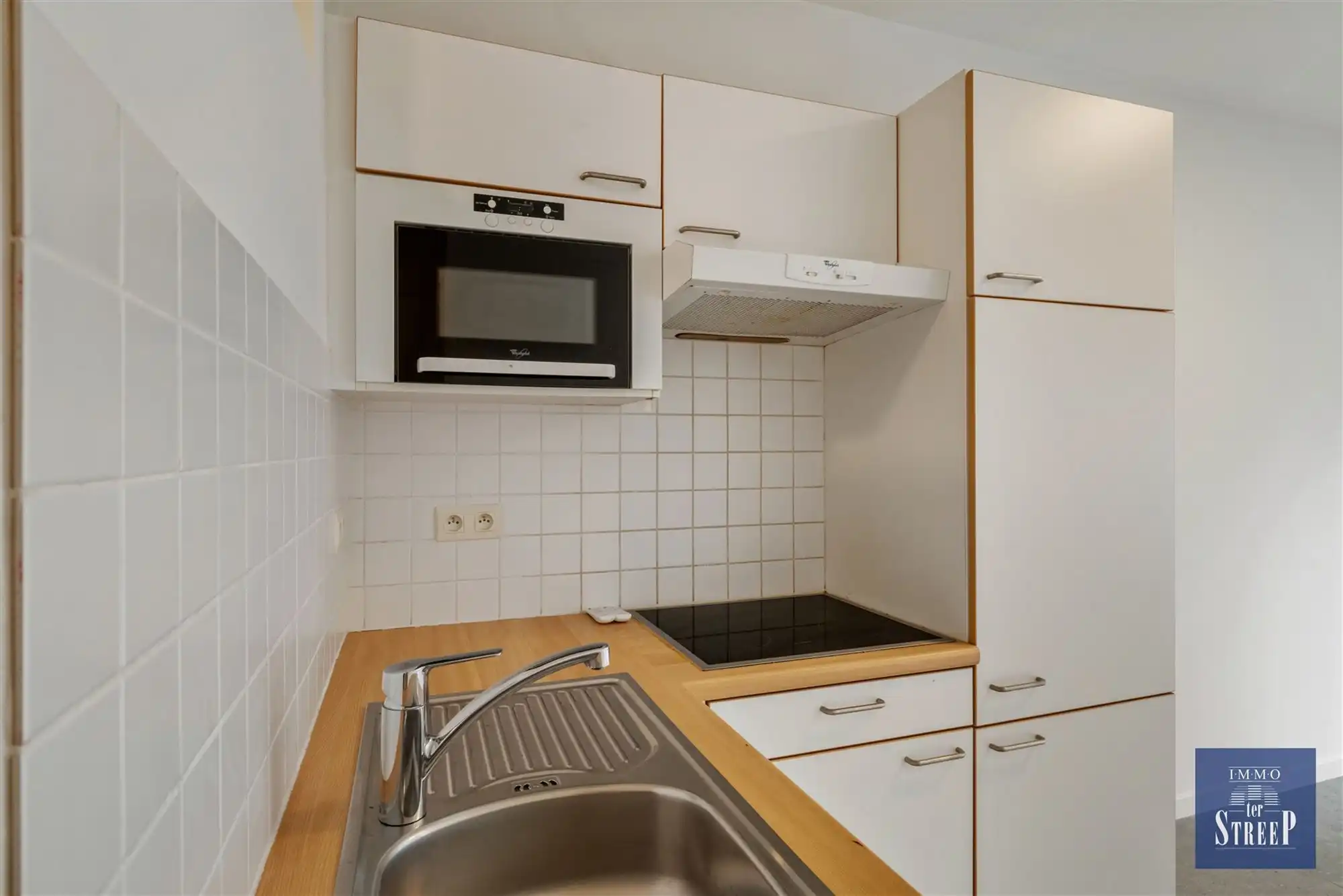 Ruime studio in het centrum van Oostende foto 10