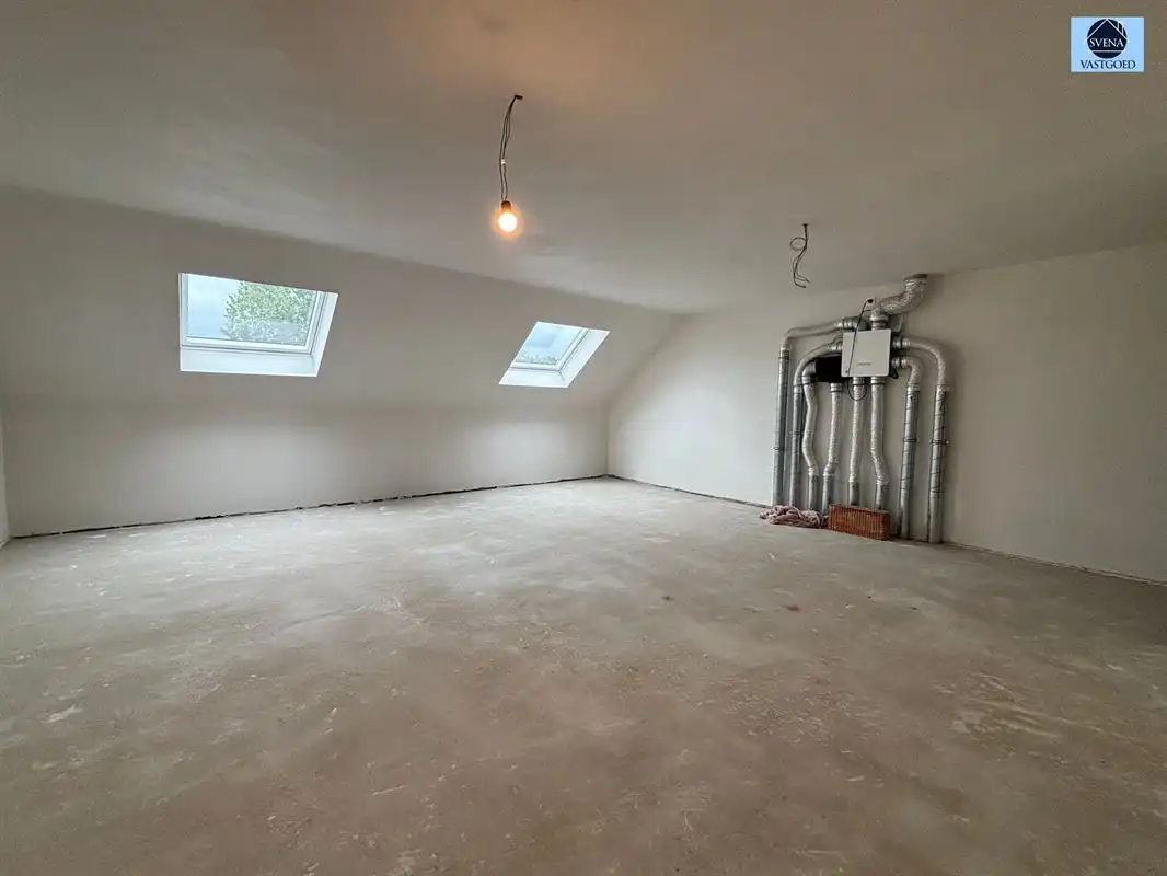 NIEUWBOUWWONING MET 4 SLAAPKAMERS, GARAGE EN TUIN  foto 11