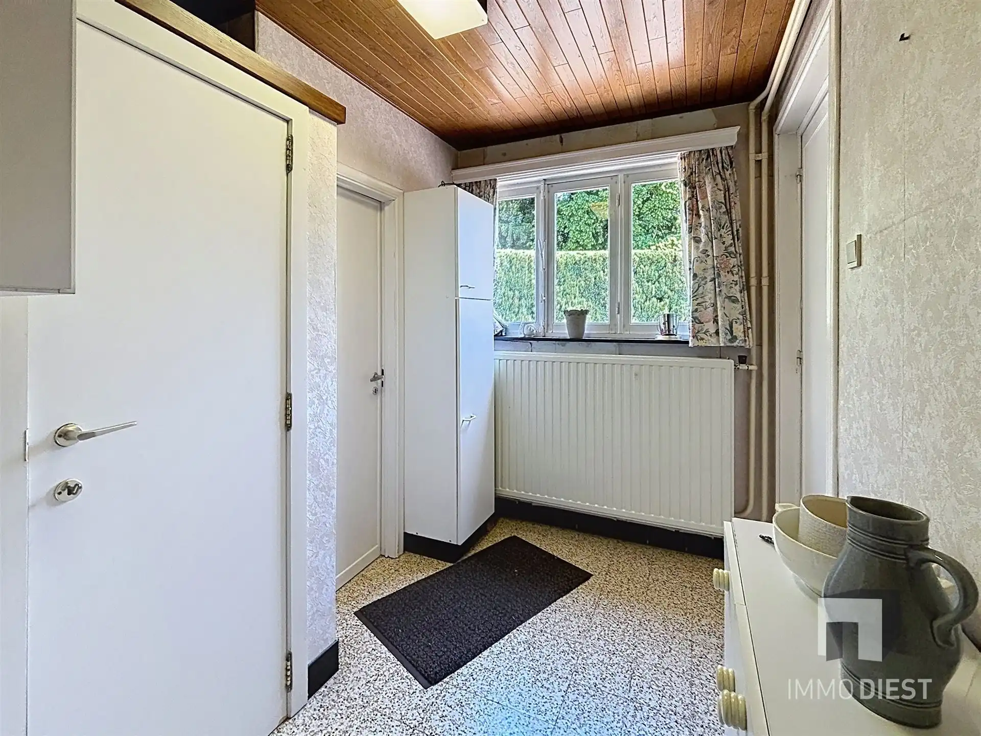 ZATERDAG 13.06 KIJKMOMENT VAN 13.00U TOT 15.00U. Charme troef in deze te renoveren woning op een ruim perceel te Vorst! foto 12