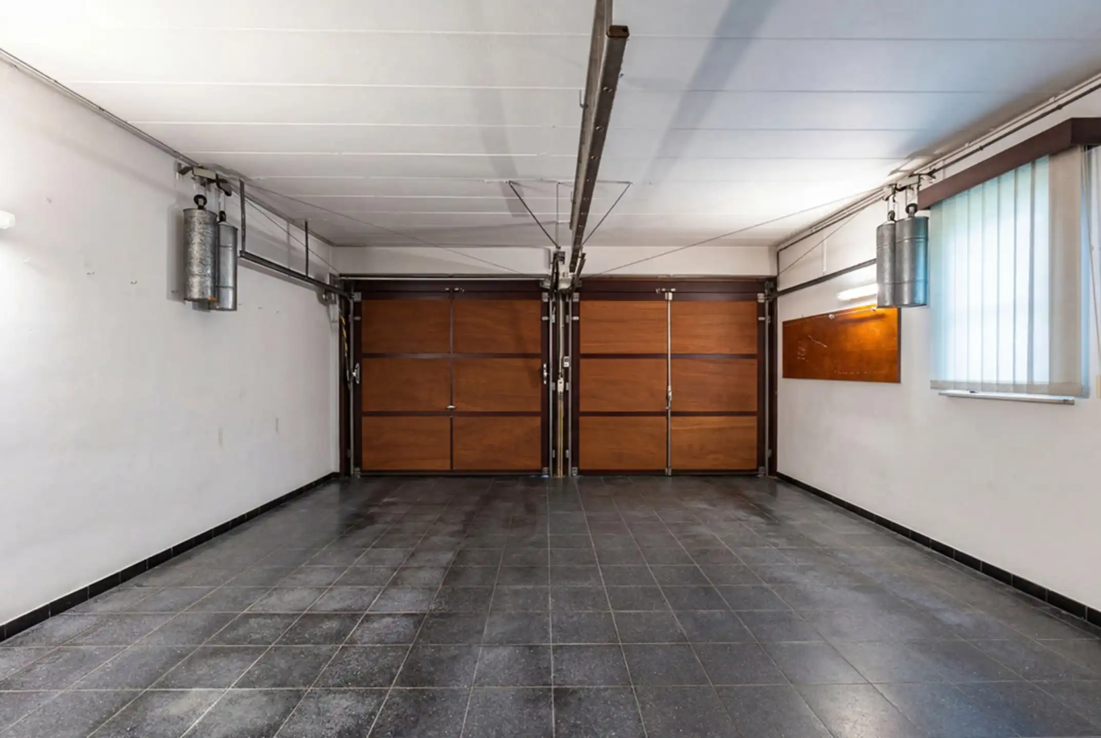 Ruime gezinswoning op prachtig perceel van ca. 1.972 m² foto 20