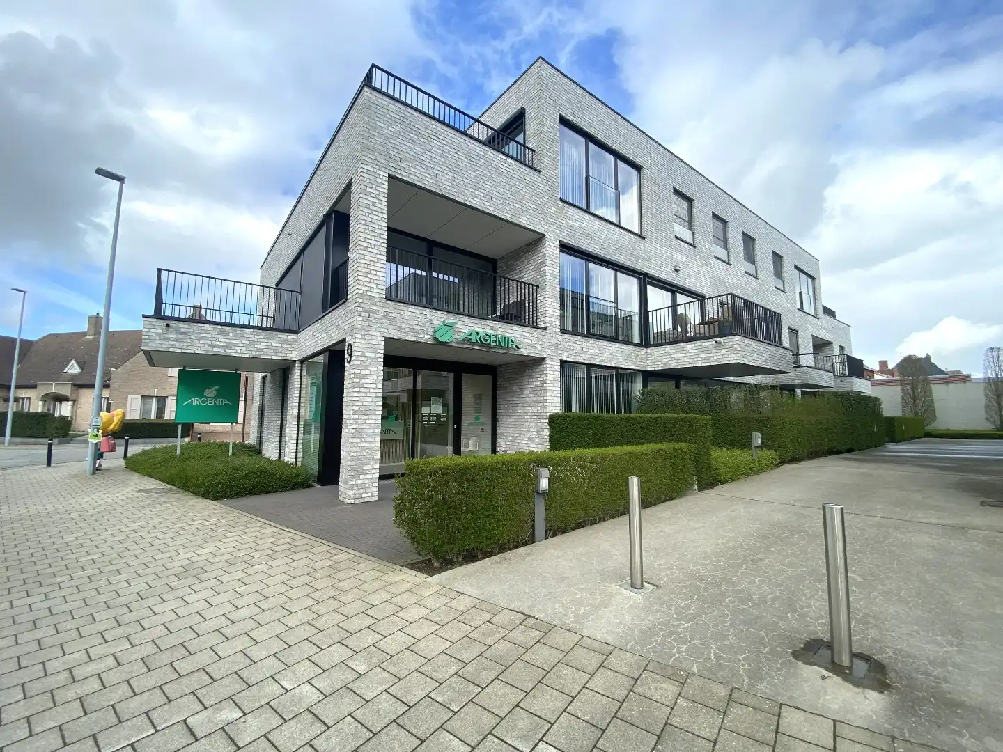 STIJLVOL, LUXUEUZE AFWERKING, TERRAS, GARAGE EN ZO VEEL MEER!! foto 12