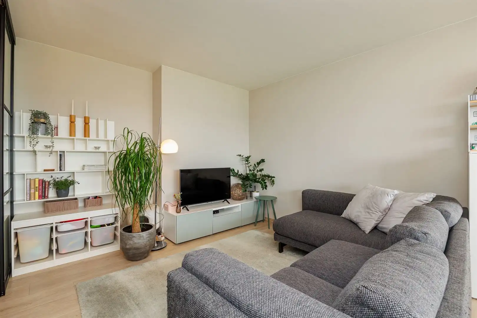 Recent appartement met Panorama zichten en parking foto 5