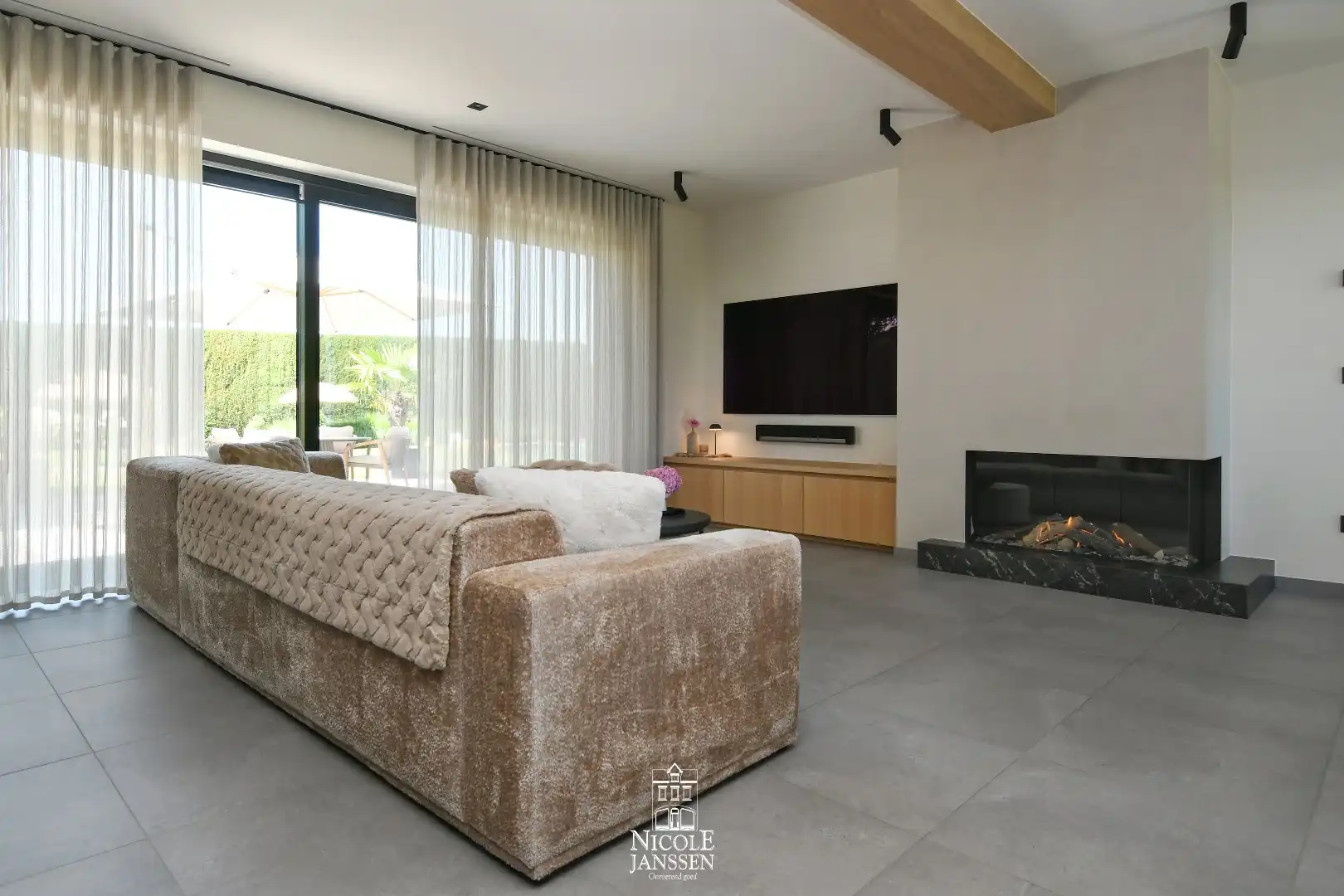 Gerenoveerde hoevewoning foto 6