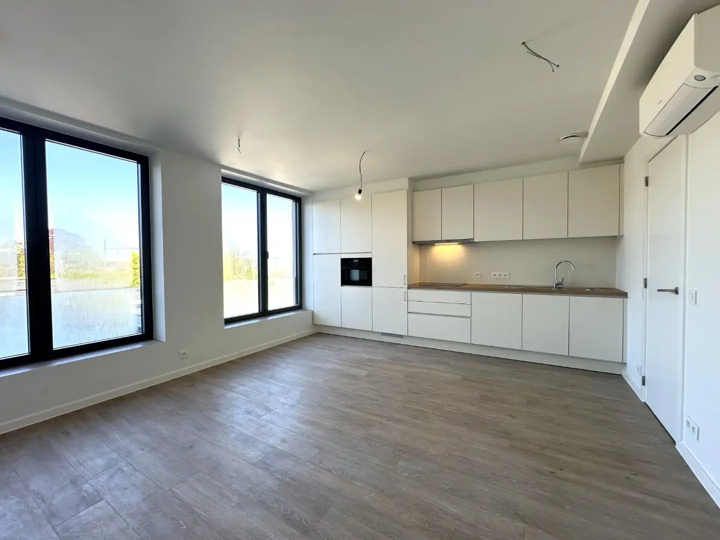 Gerenoveerd duplex appartement nabij de Smedenpoort foto 3