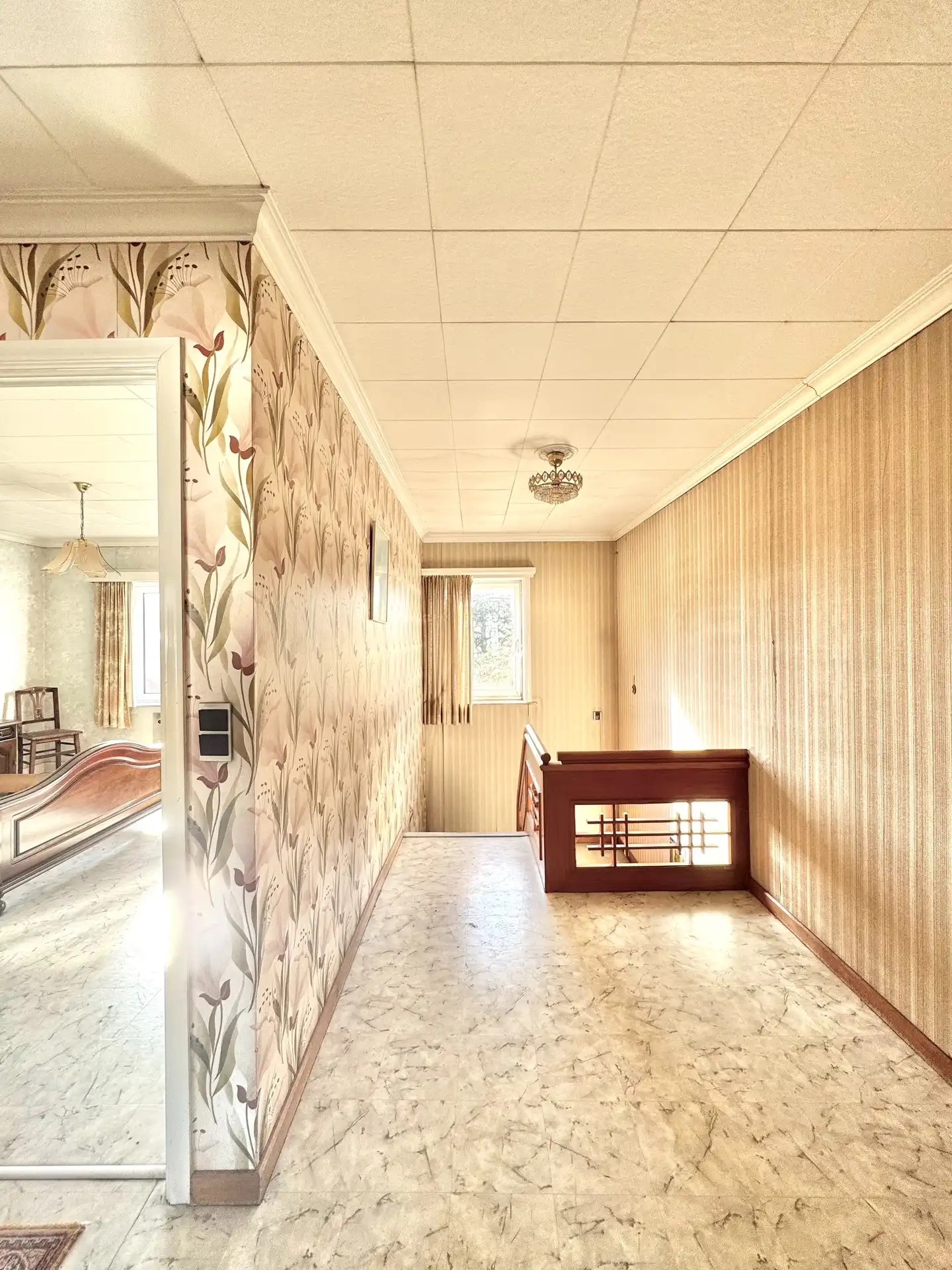 MAGAZIJN MET TWEEWOONST - 1.052 M² foto 22