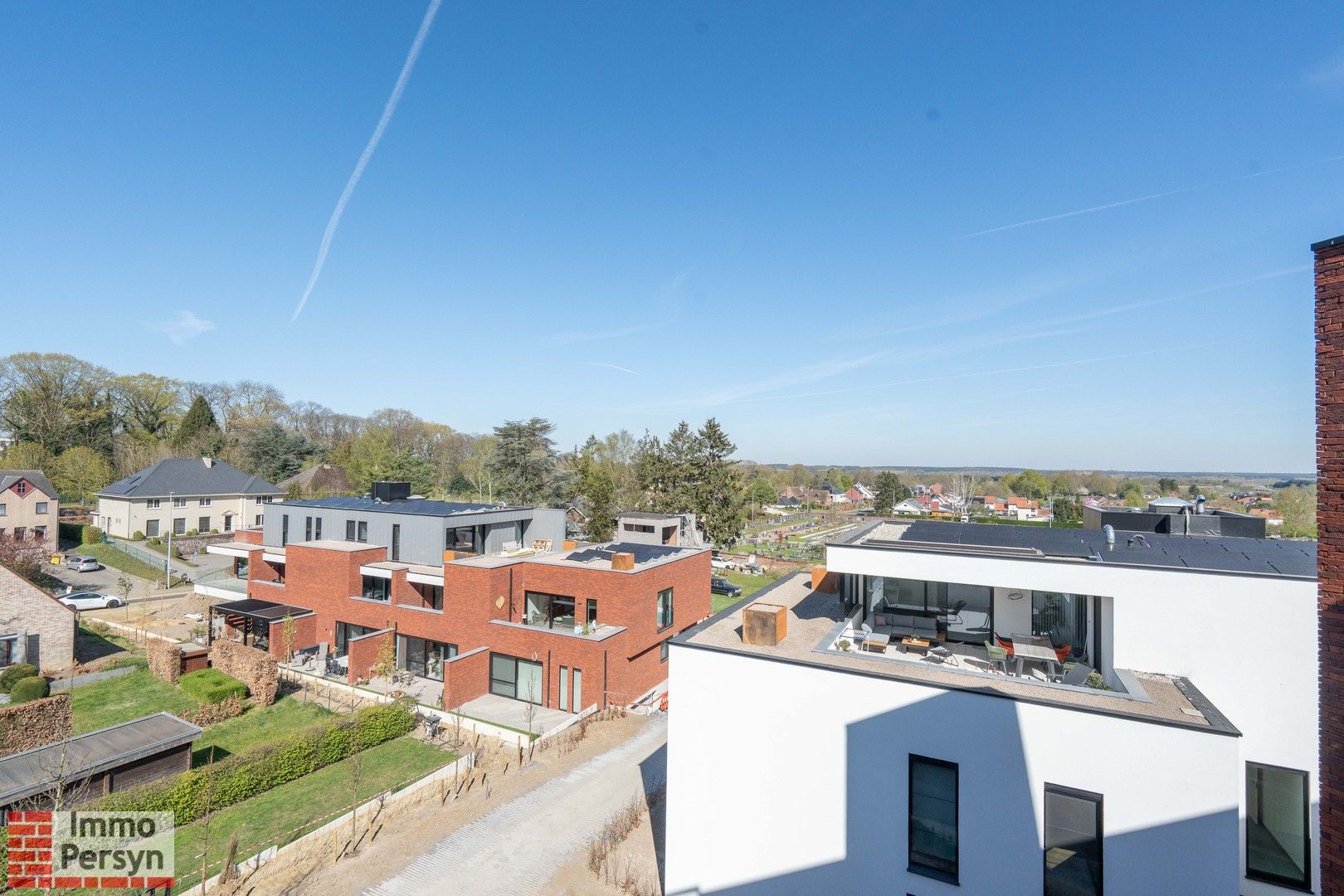 Penthouse met 2 slkp en uniek uitzicht foto {{pictureIndex}}