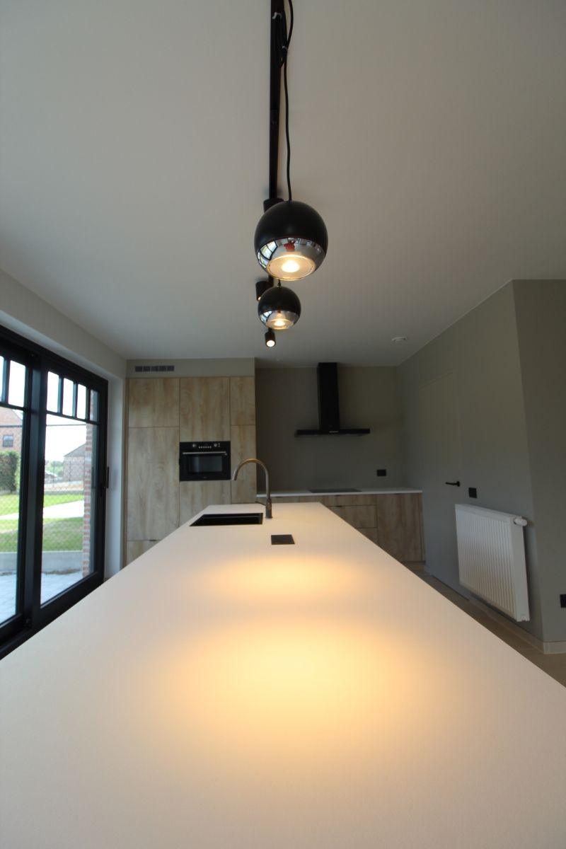 Woning met uniek landelijk karakter te Izegem foto 12