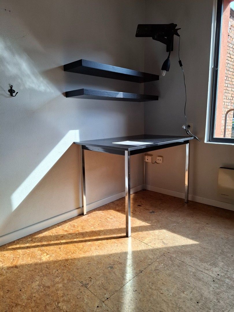 STUDENTENKAMER (geen domicilie mogelijk!) met fietsenstalling op binnenkoer. foto 34