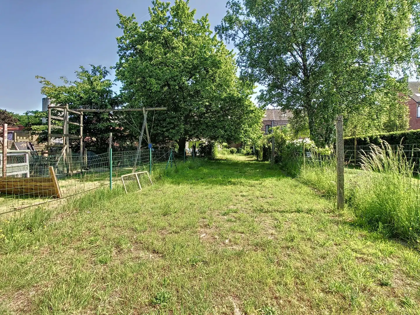 Centraal gelegen woning met twee ruime slaapkamers, zonnige tuin en droge kelder - EPC 252 kWh/m² - bewoonbare oppervlakte van 143 m² foto 23