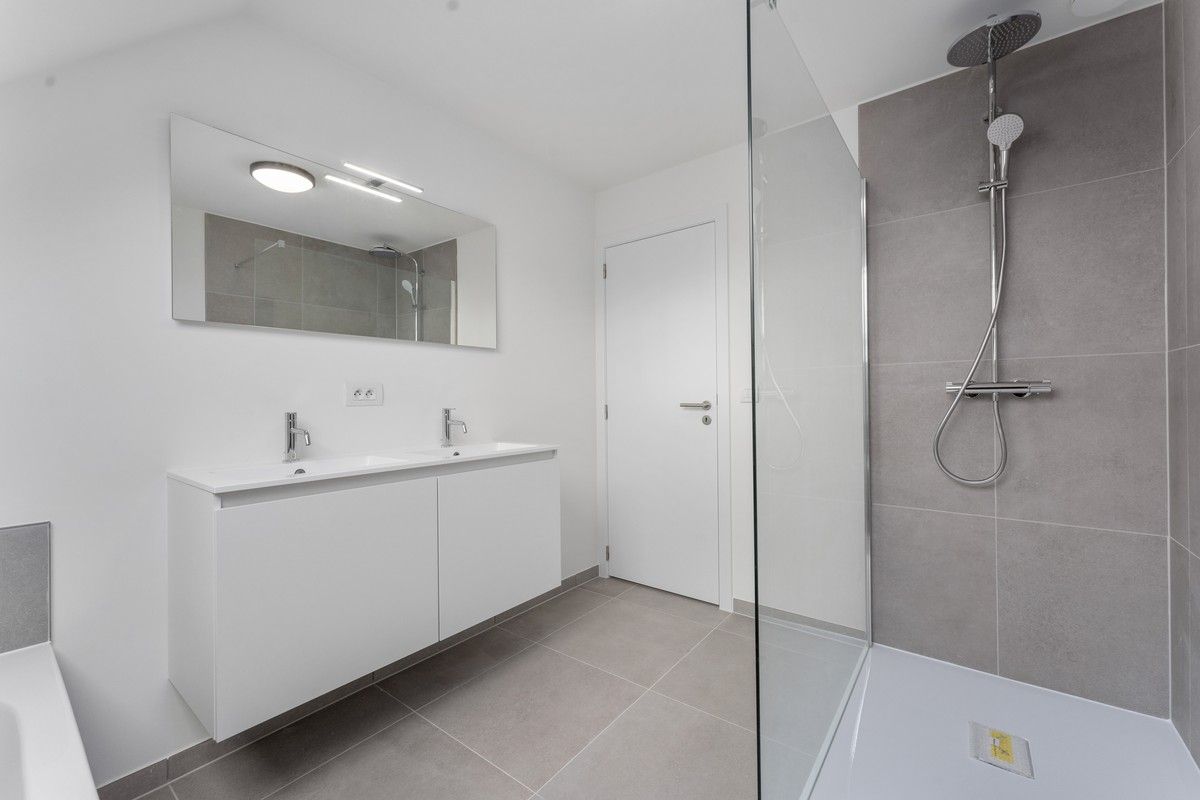 2 nouvelles maisons jumelées à Saint-Léger dans un endroit très calme! foto 11