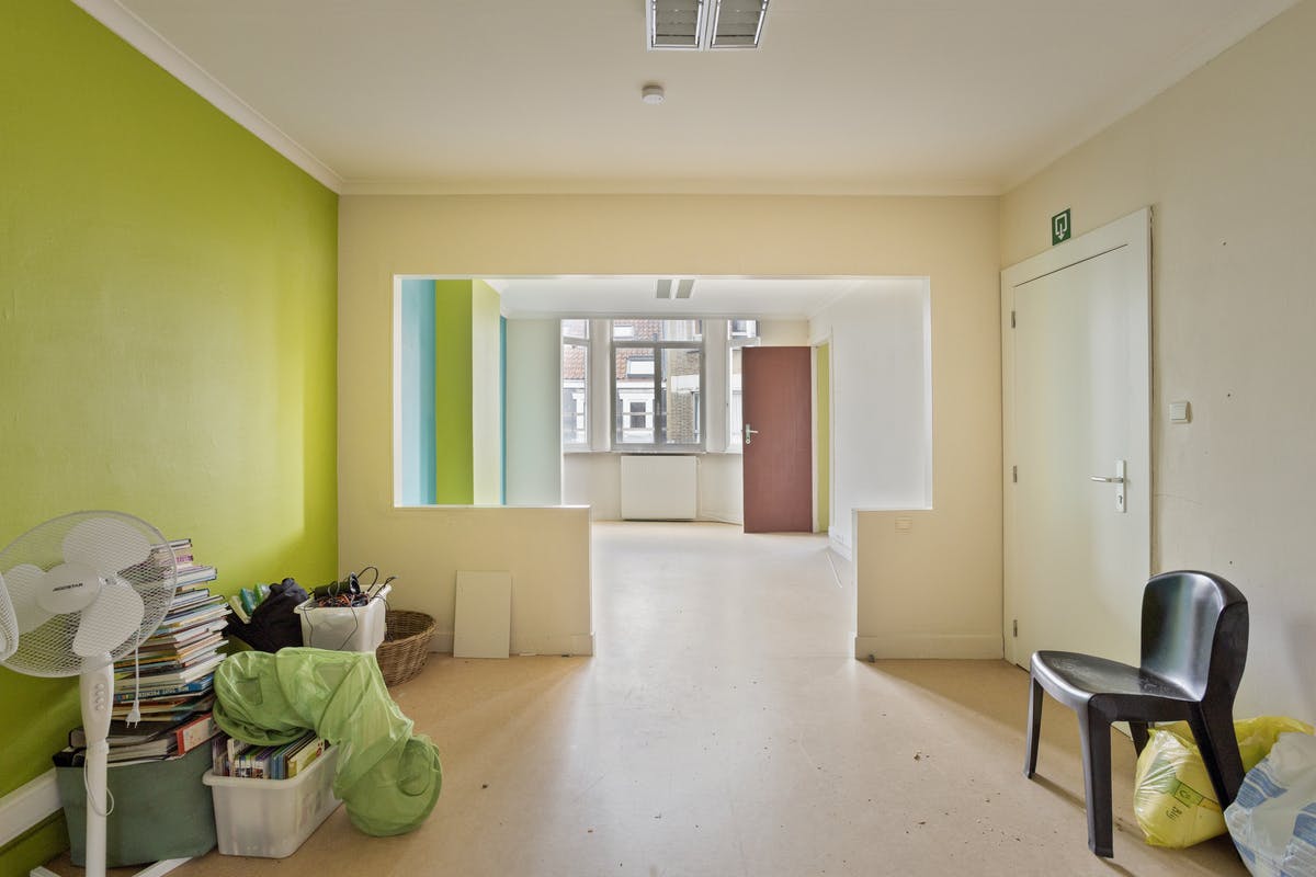 Ruim herenhuis te koop in Anderlecht – 3 verdiepingen foto 5