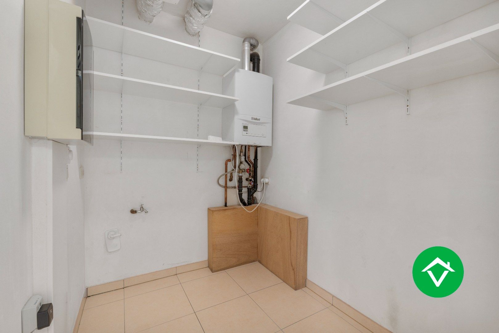 Recent en energiezuinig appartement (label B) op een boogscheut van de markt van Koekelare foto 11