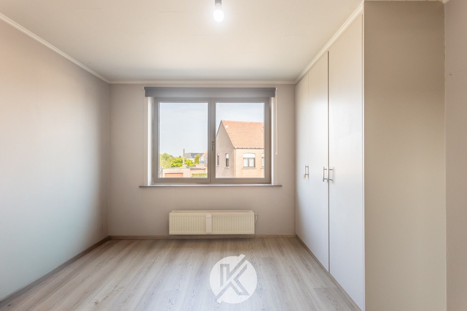 Instapklare starterswoning op een toplocatie foto 14