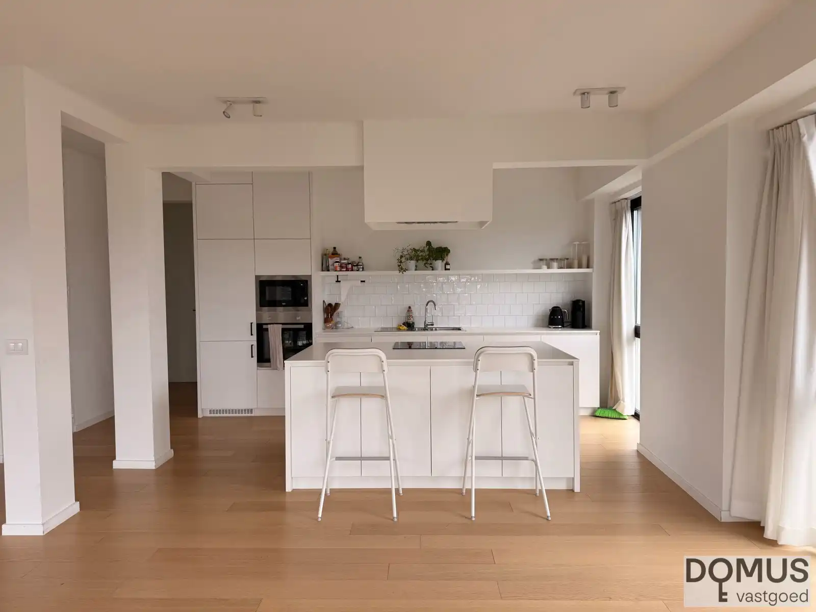 Zeer knap appartement op topligging foto 8