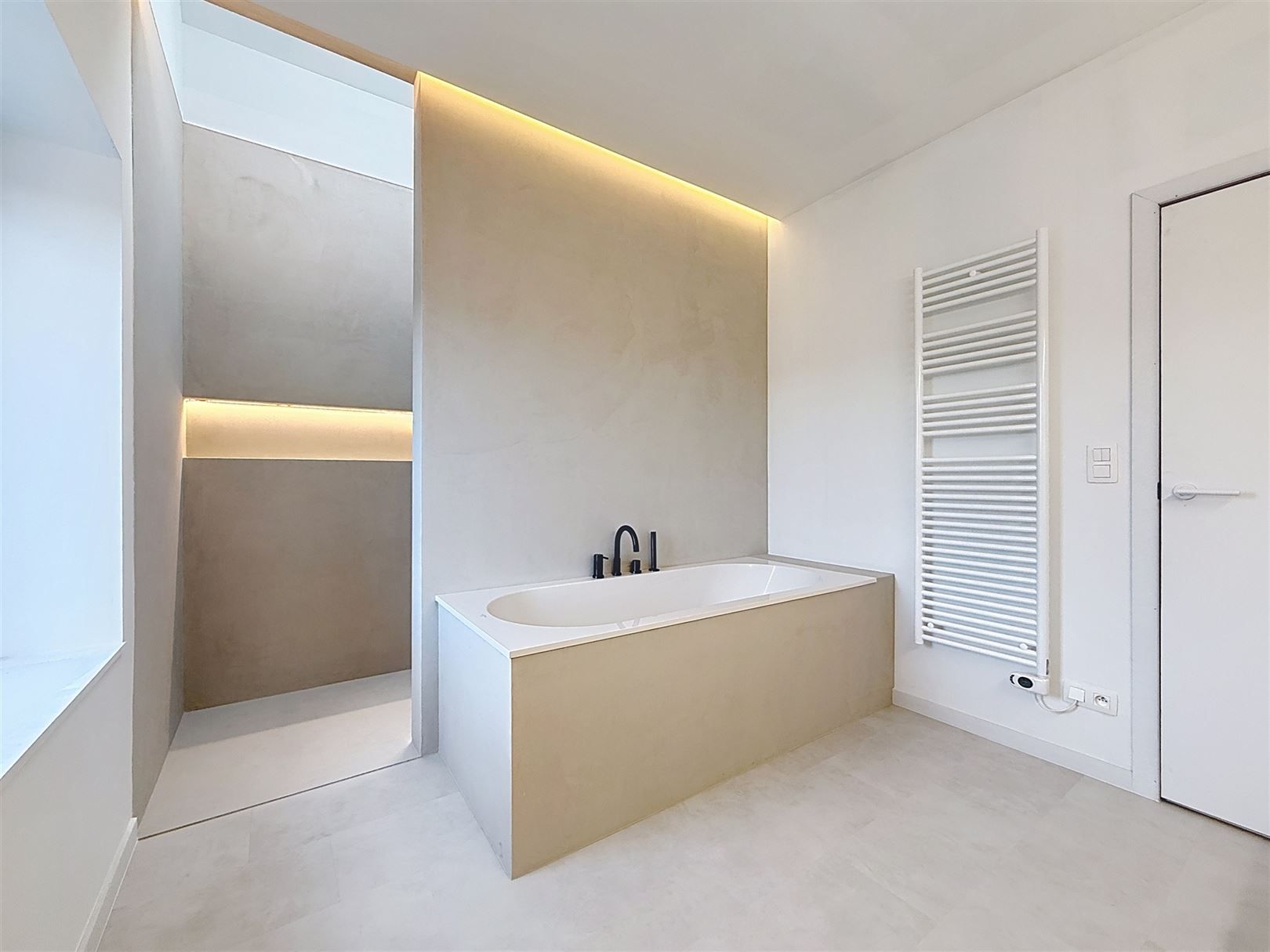 Energiezuinige, gerenoveerde hoeve, bijgebouwen,7a 83ca foto 21