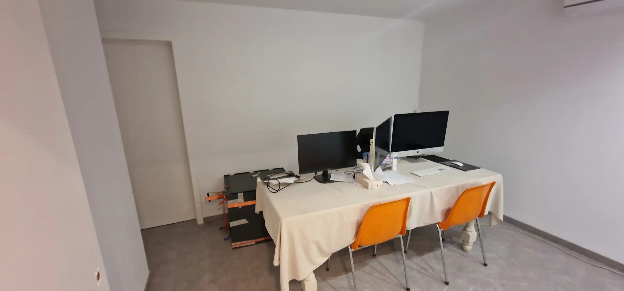 Nieuwbouw KMO unit met kantoor en sociale ruimte foto 16