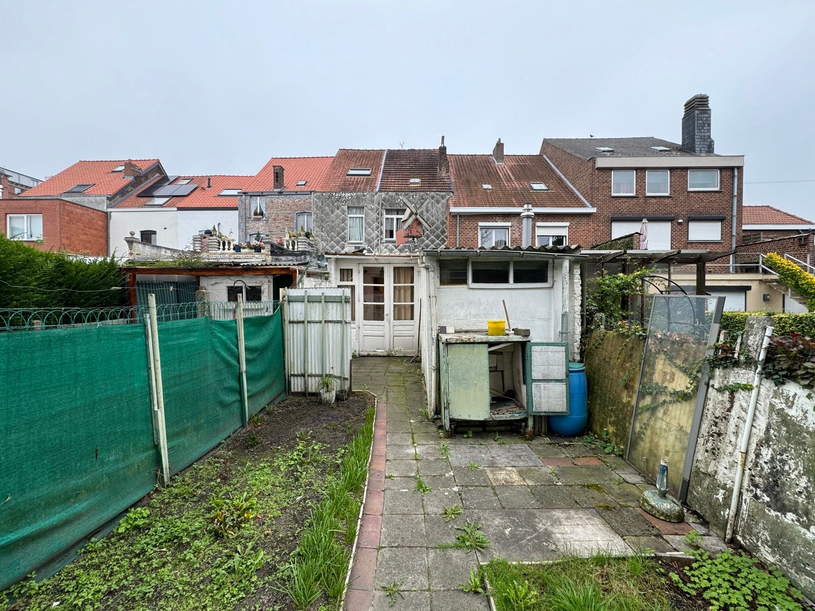 OPTIE Goed gelegen woning met 2 slaapkamers en tuin foto 2