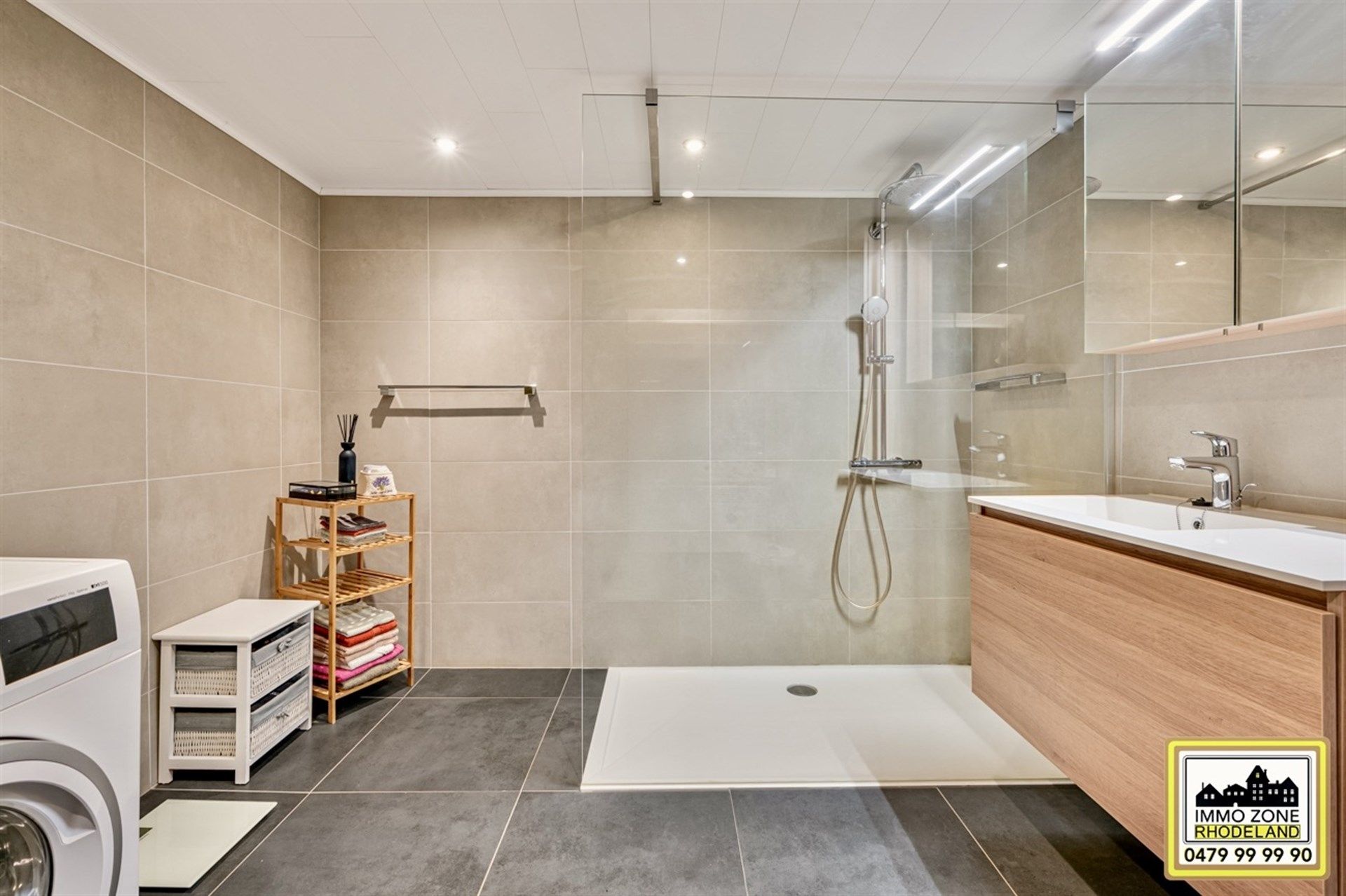 Charmante starterswoning met 3 slpks, garage en diepe tuin foto 8