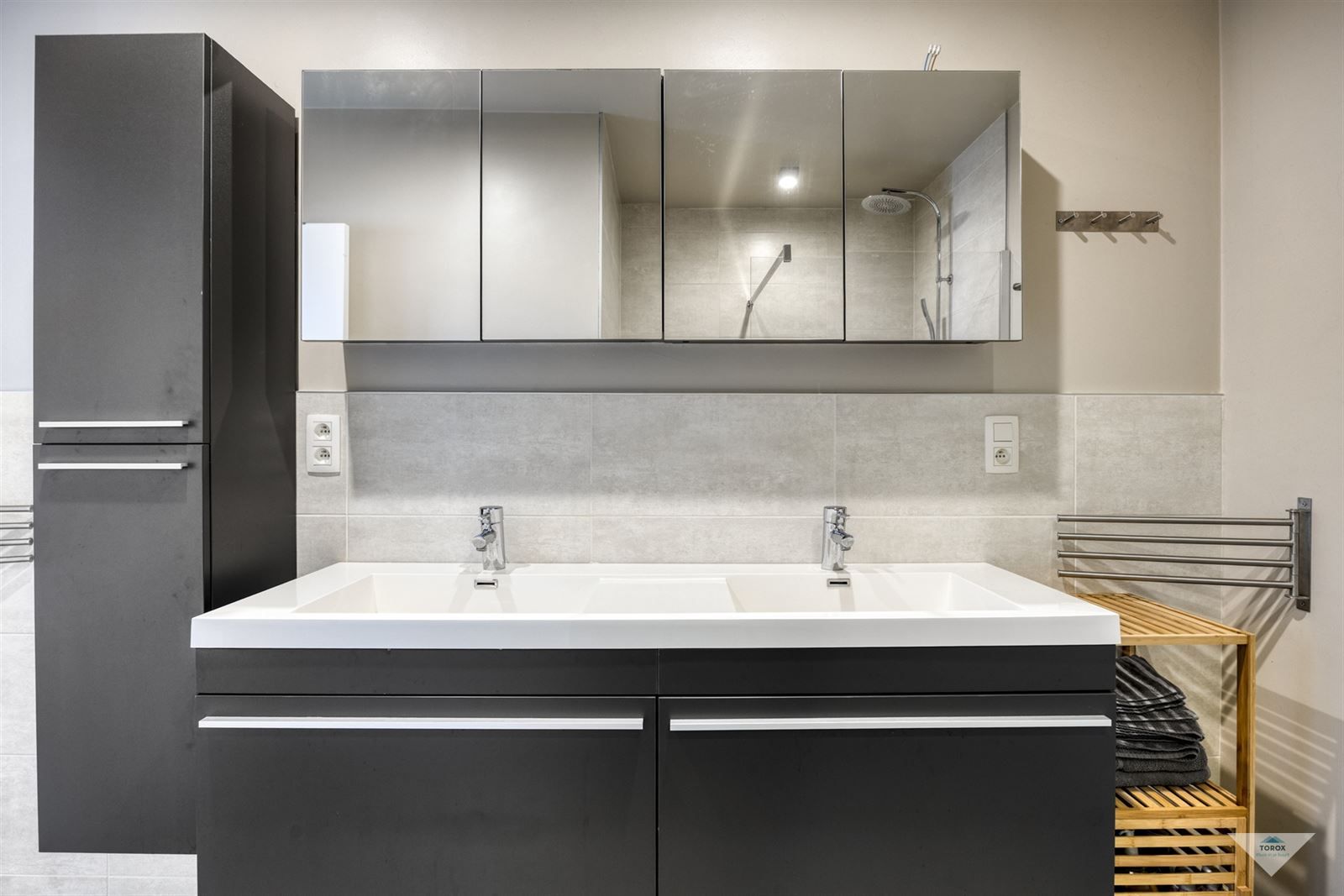 Instapklare gezinswoning met 5 slaapkamers op toplocatie  foto 10