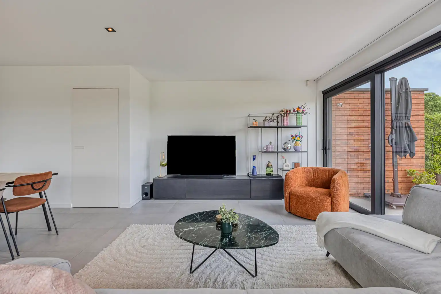 INSTAPKLARE ENERGIEZUINIGE WONING OP EEN RUSTIGE LOCATIE foto 5