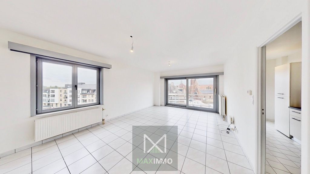 Appartement te huur op Lauwe plaats met balkon foto 2