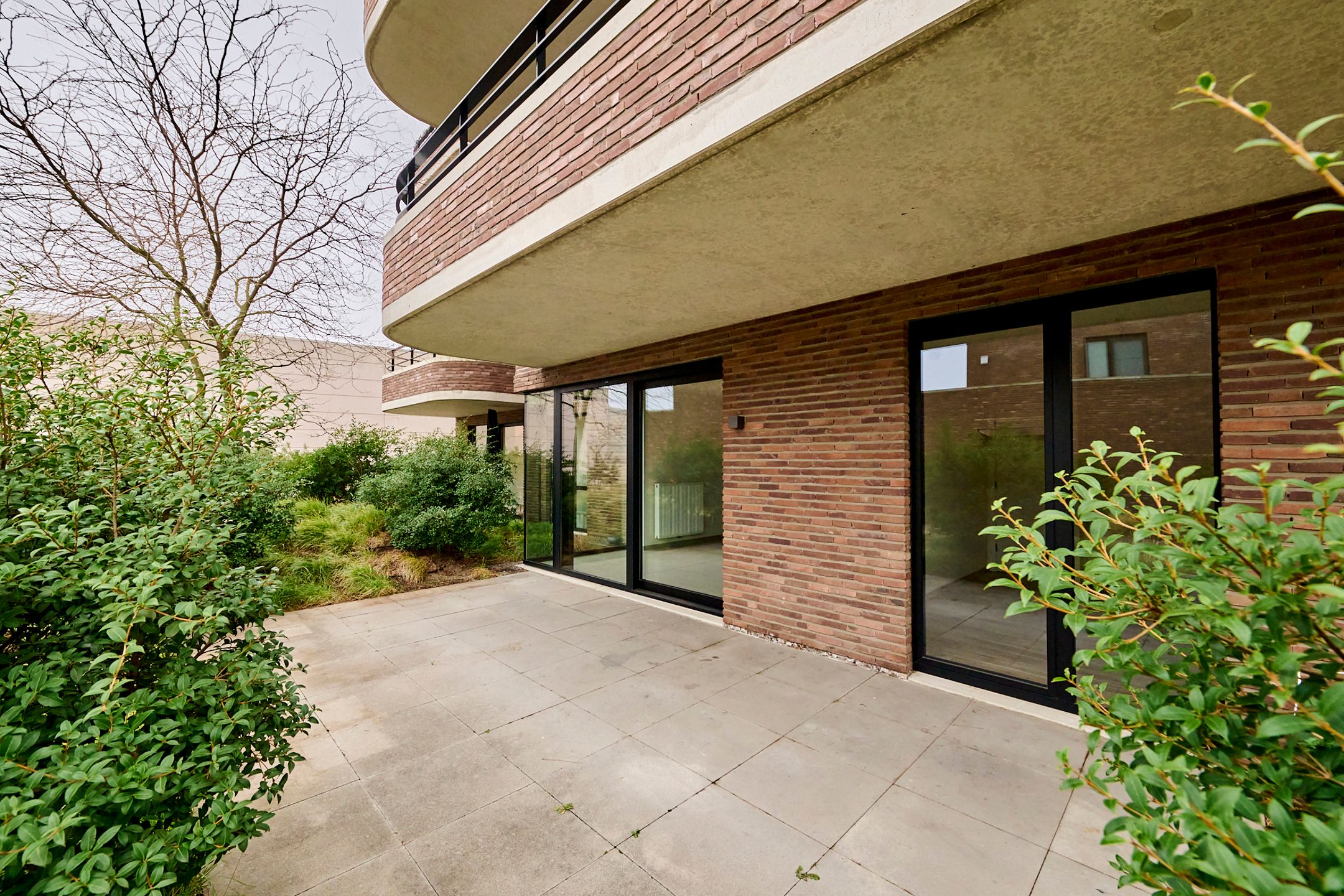 Gelijkvloers appartement met 2 slaapkamers en ruim terras. foto 7