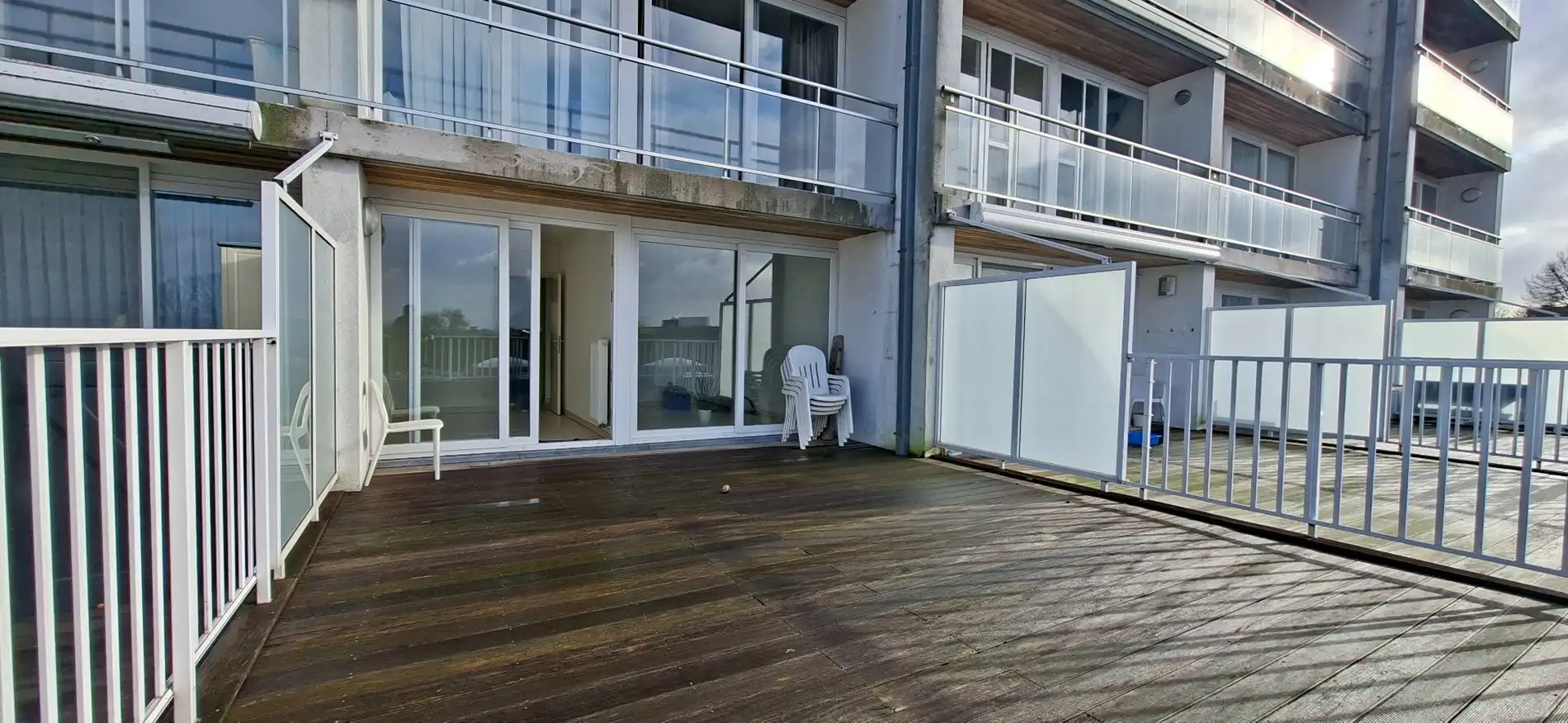 Centraal gelegen comfortabel appartement foto 12