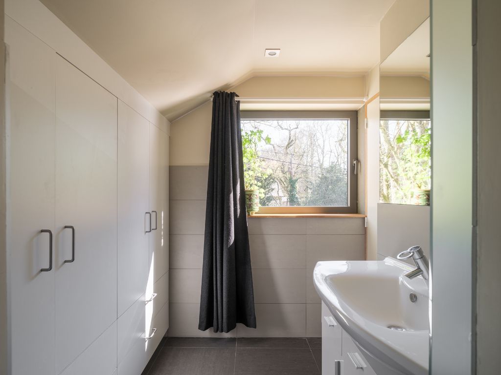 Ruime en energiezuinige woning (A-score) met de mogelijkheid tot combinatie woon/werk op een zeer gegeerde locatie te Sint-Martens-Latem. foto 28