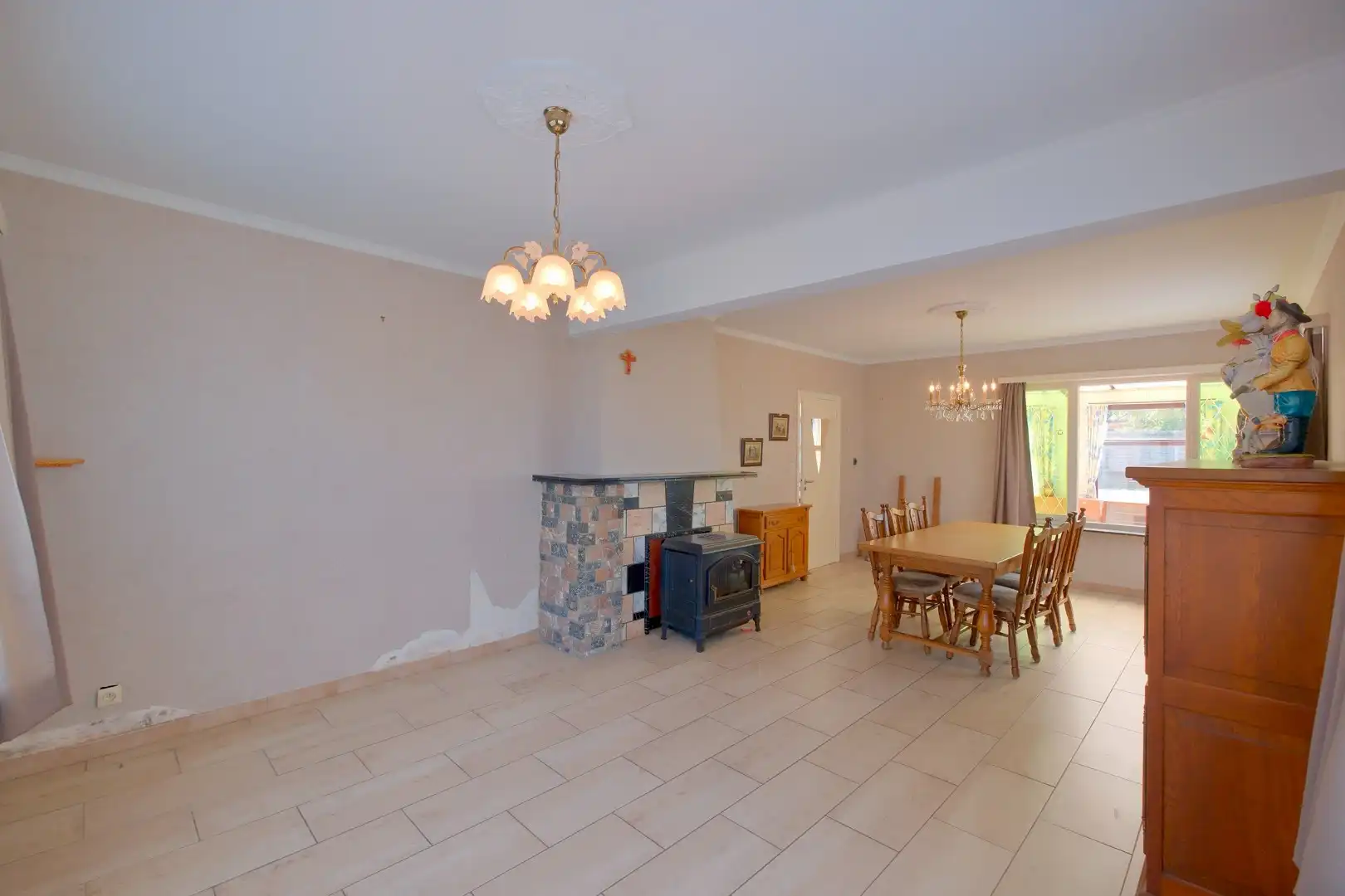 Lichtervelde - Woning met 3 slpks en garage op perceel van 629 m²! foto 4