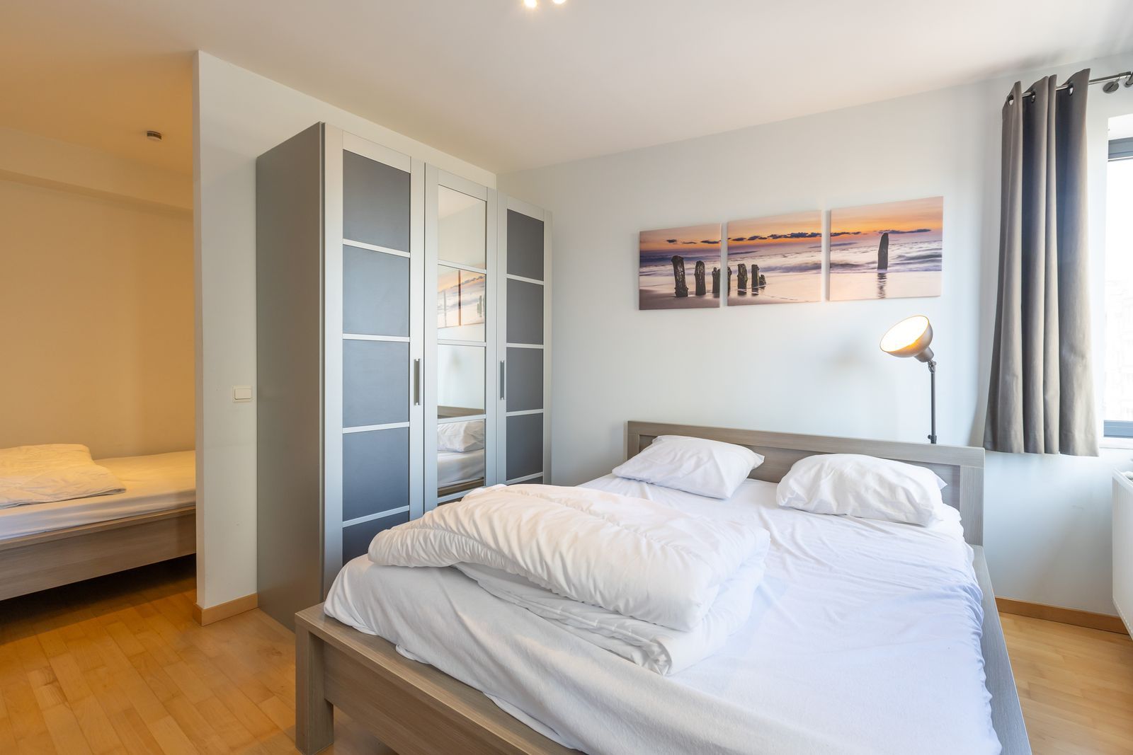 Modern appartement met 1 slpk en slaaphoek pal aan het strand foto 9