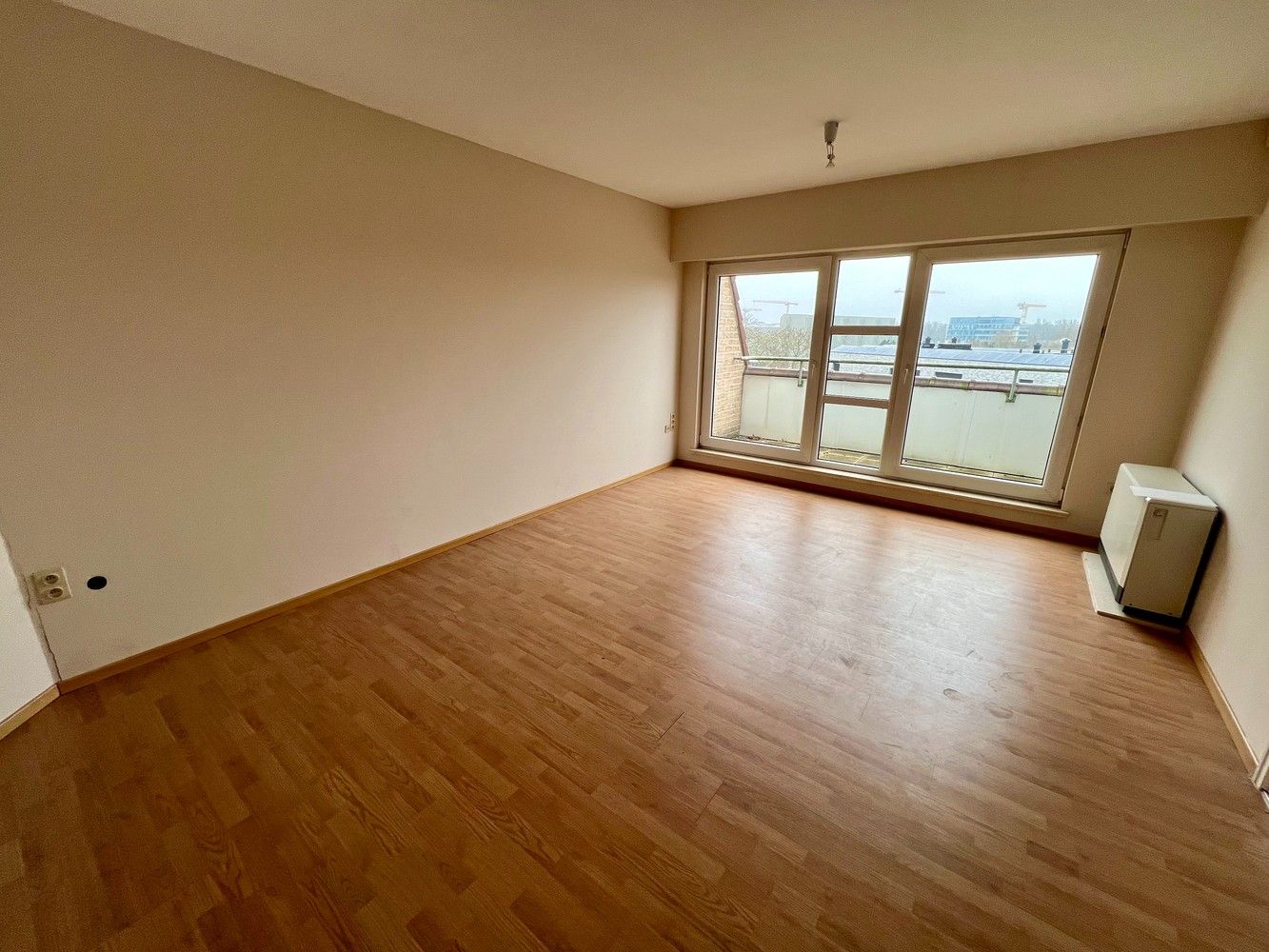 Ruim appartement met (hotel)diensten nabij Gent te koop! foto 2