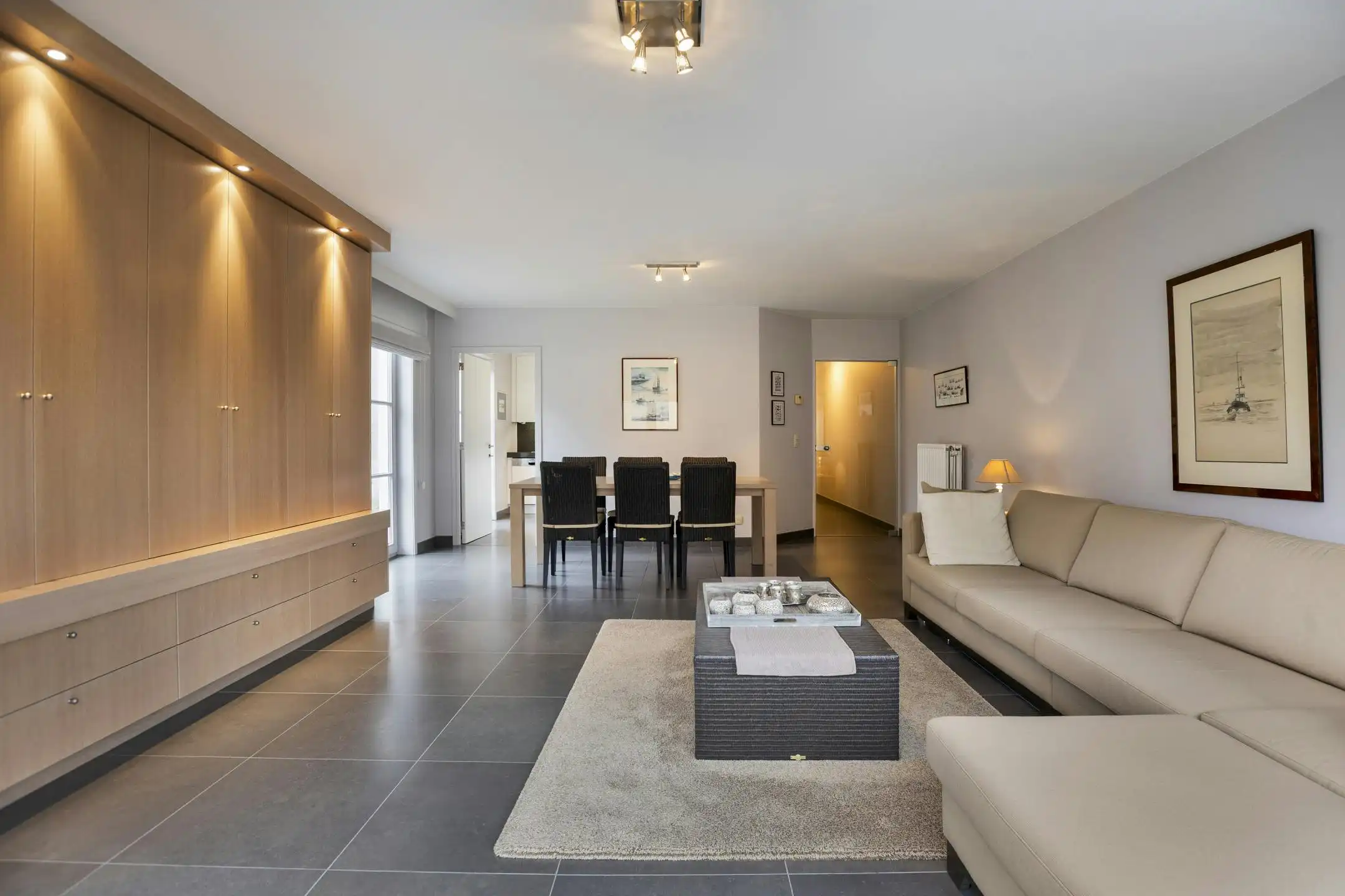 Appartement met 2 slaapkamers en zonnige tuin in Sint-Idesbald foto 3