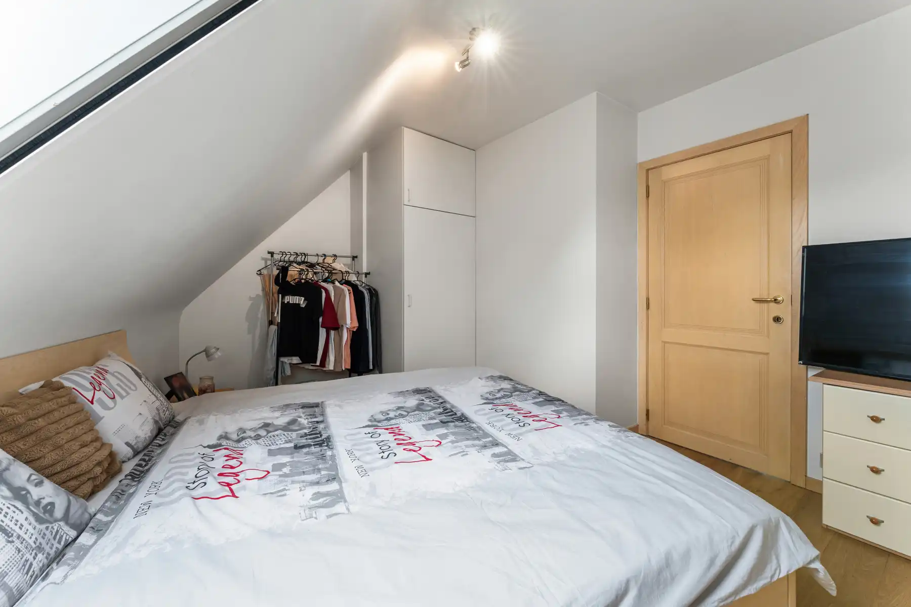 Opbrengsteigendom met 4 appartementen.  foto 44