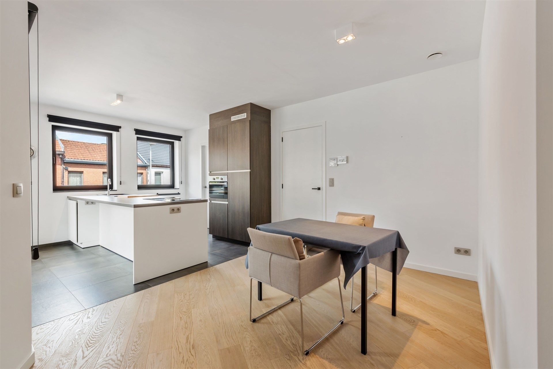 Instapklaar 1-slaapkamer appartement in het hartje van Beveren foto 5
