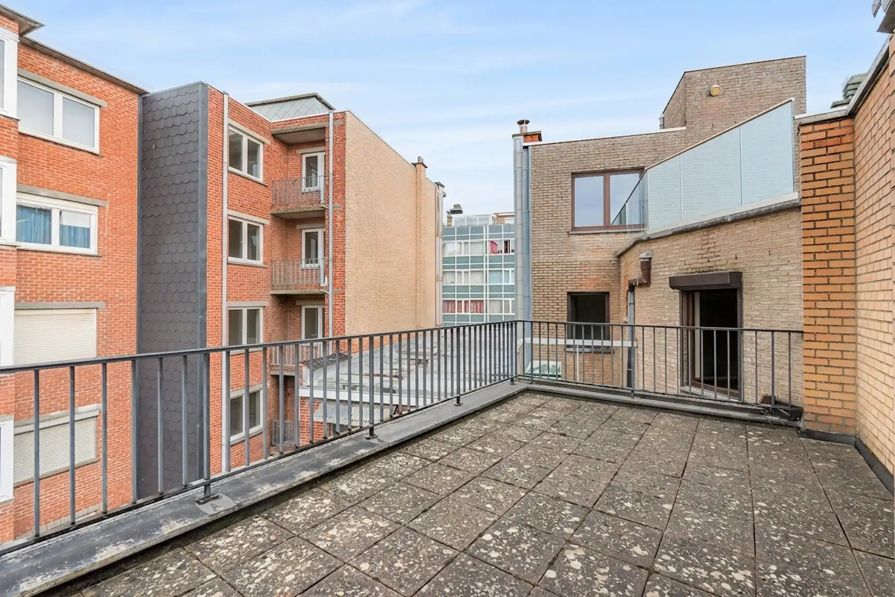 Duplex met 3 slaapkamers en zonnig terras op 100m van strand foto 13