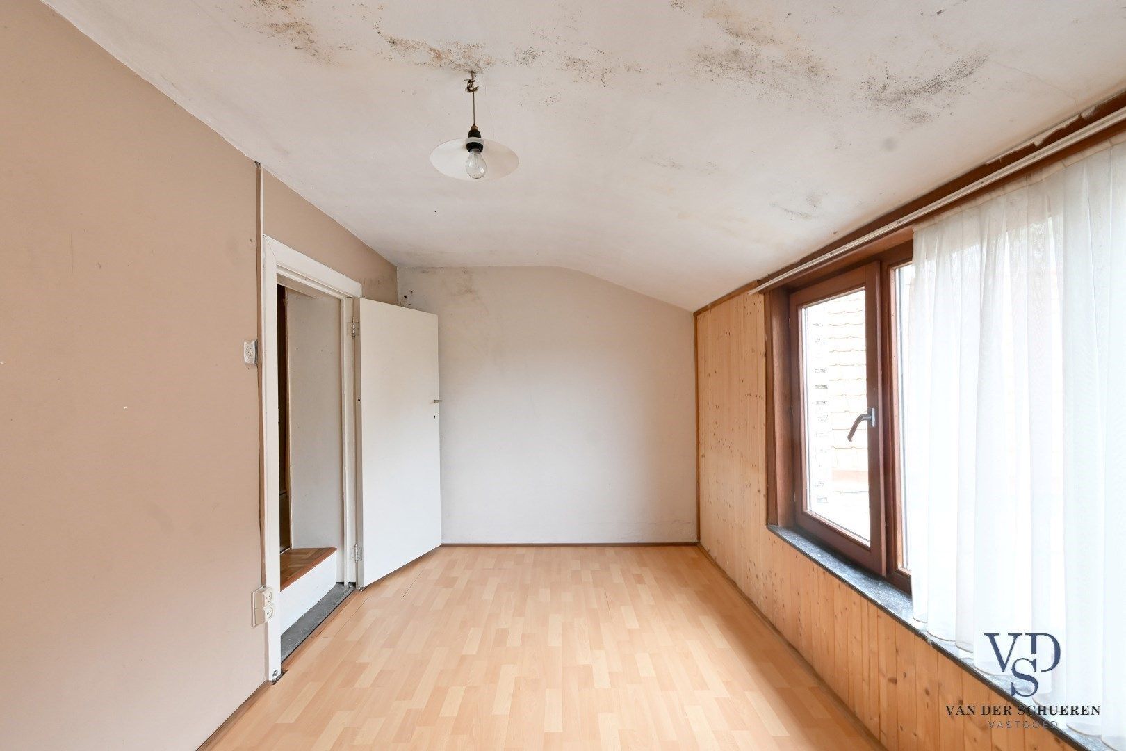 Woning met belendend perceel weiland  foto 25